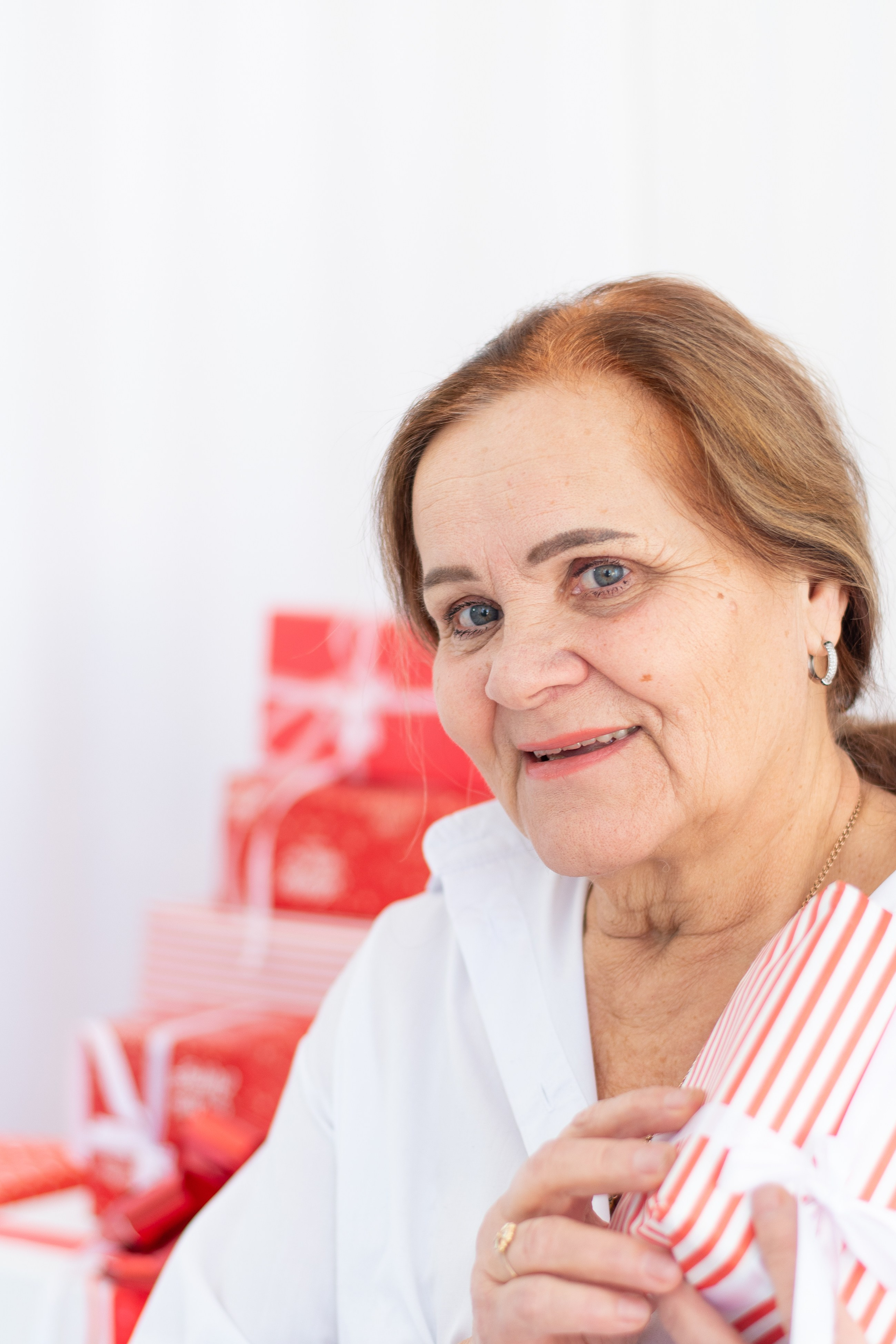 Оксана с семьей. Студийная съемка. Екатерина Бикбаева фотограф, видеограф, медиа-продюсер