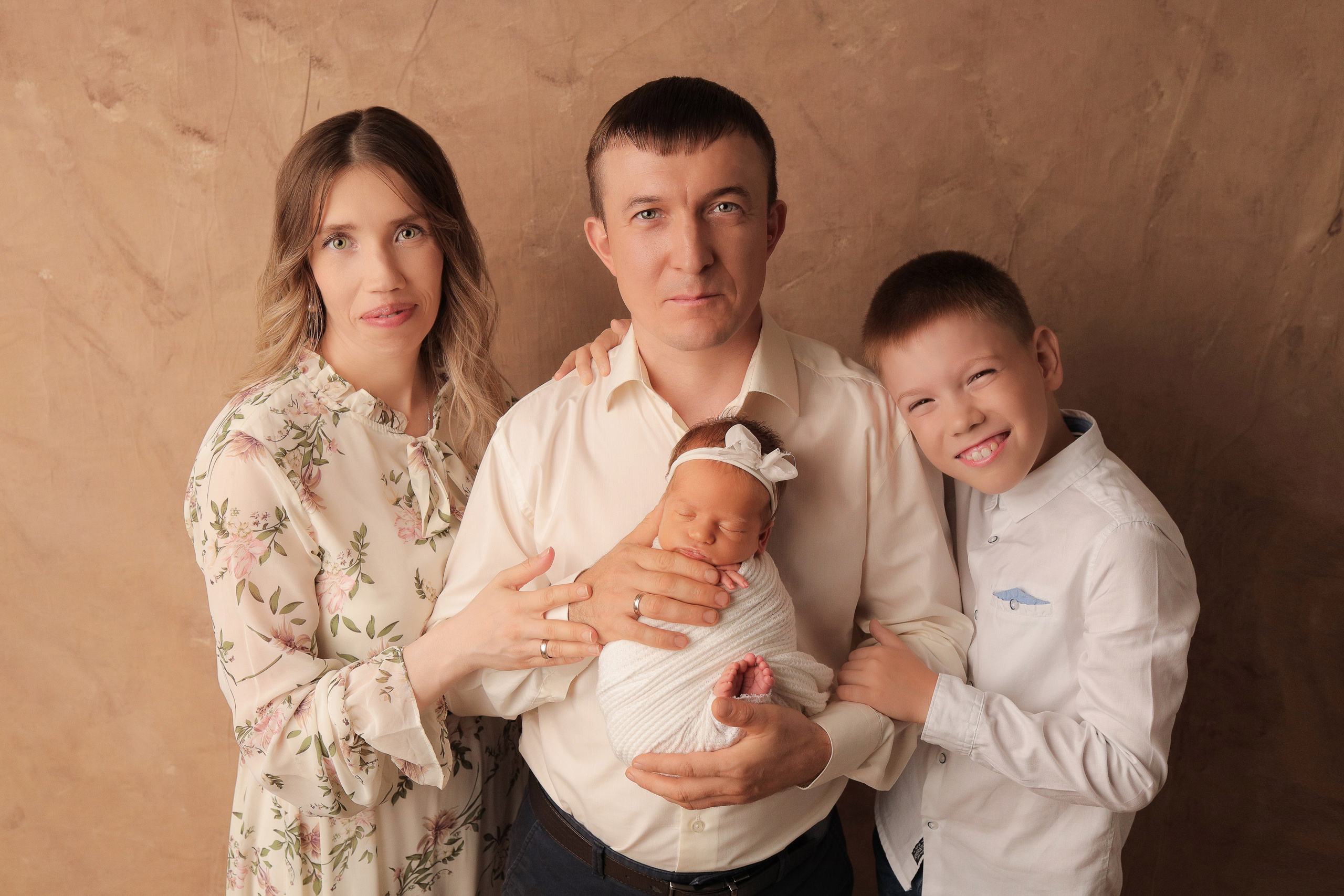 Новорожденные девочки. Фотограф новорожденных в Новокузнецке Анна Горошникова