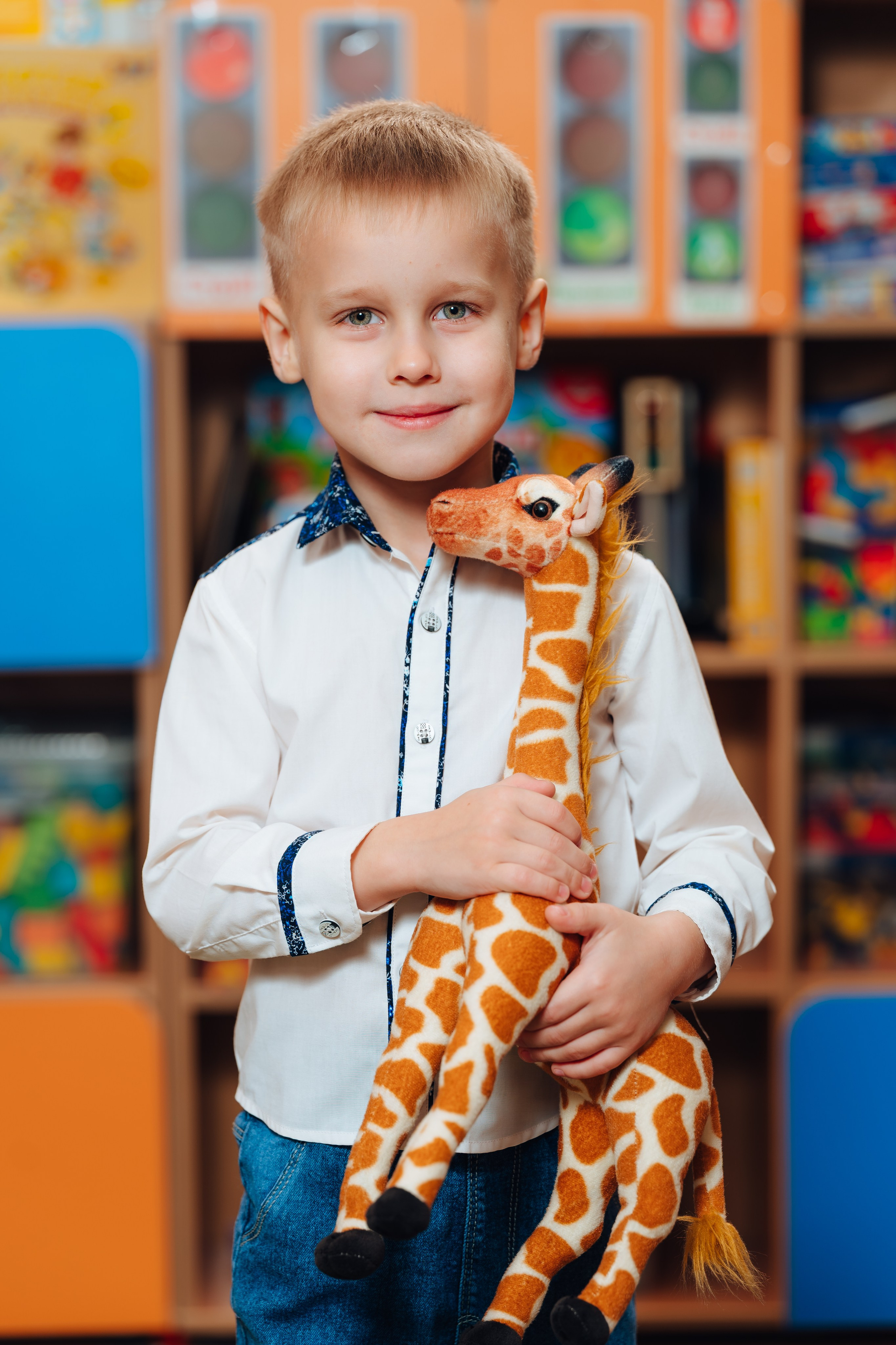 Портреты в интерьере группы. Детский и семейный фотограф Катерина Мишина