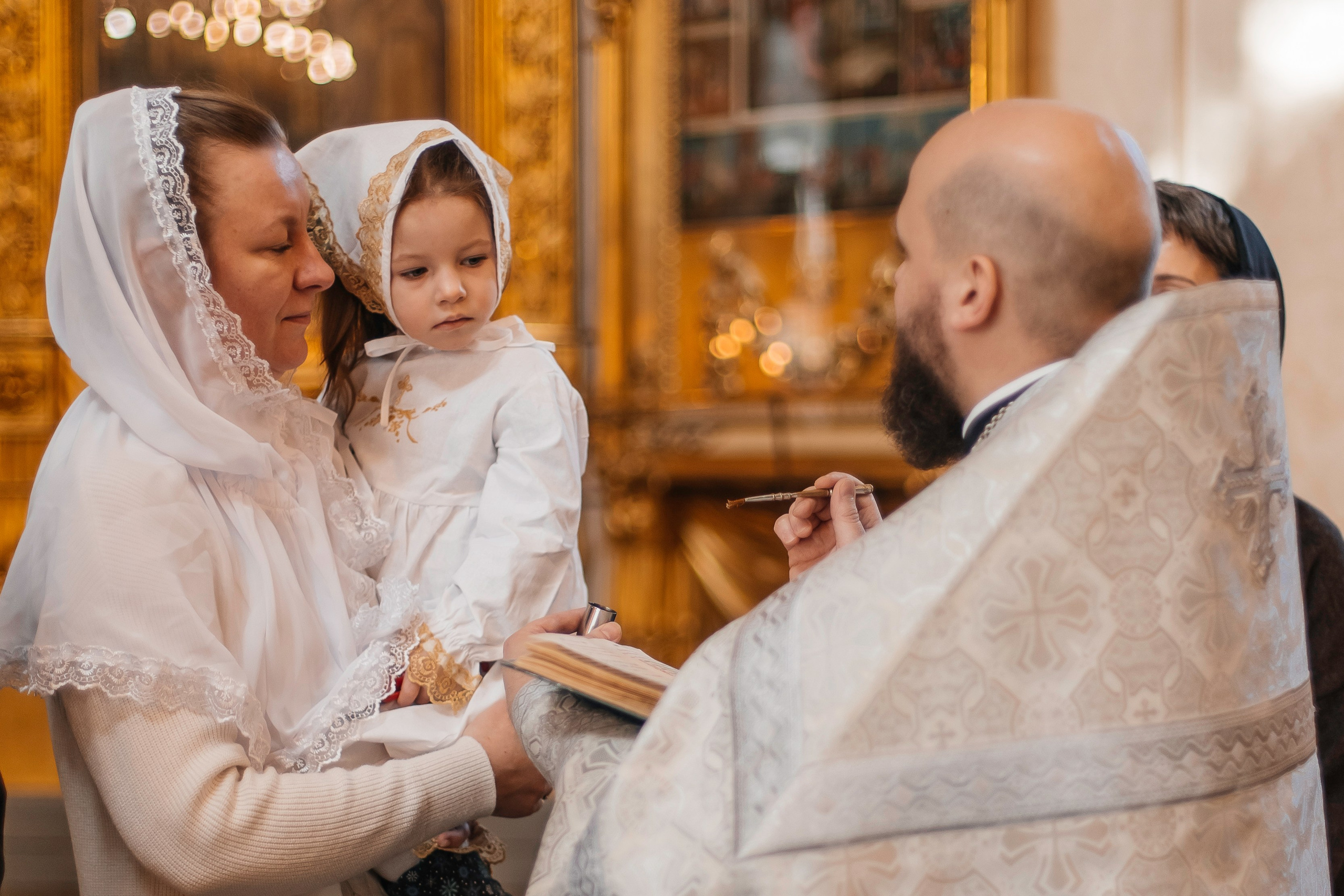 Крещение. Репортажный фотограф в Санкт-Петербурге СПБ Алиса Ческидова на ваше мероприятие