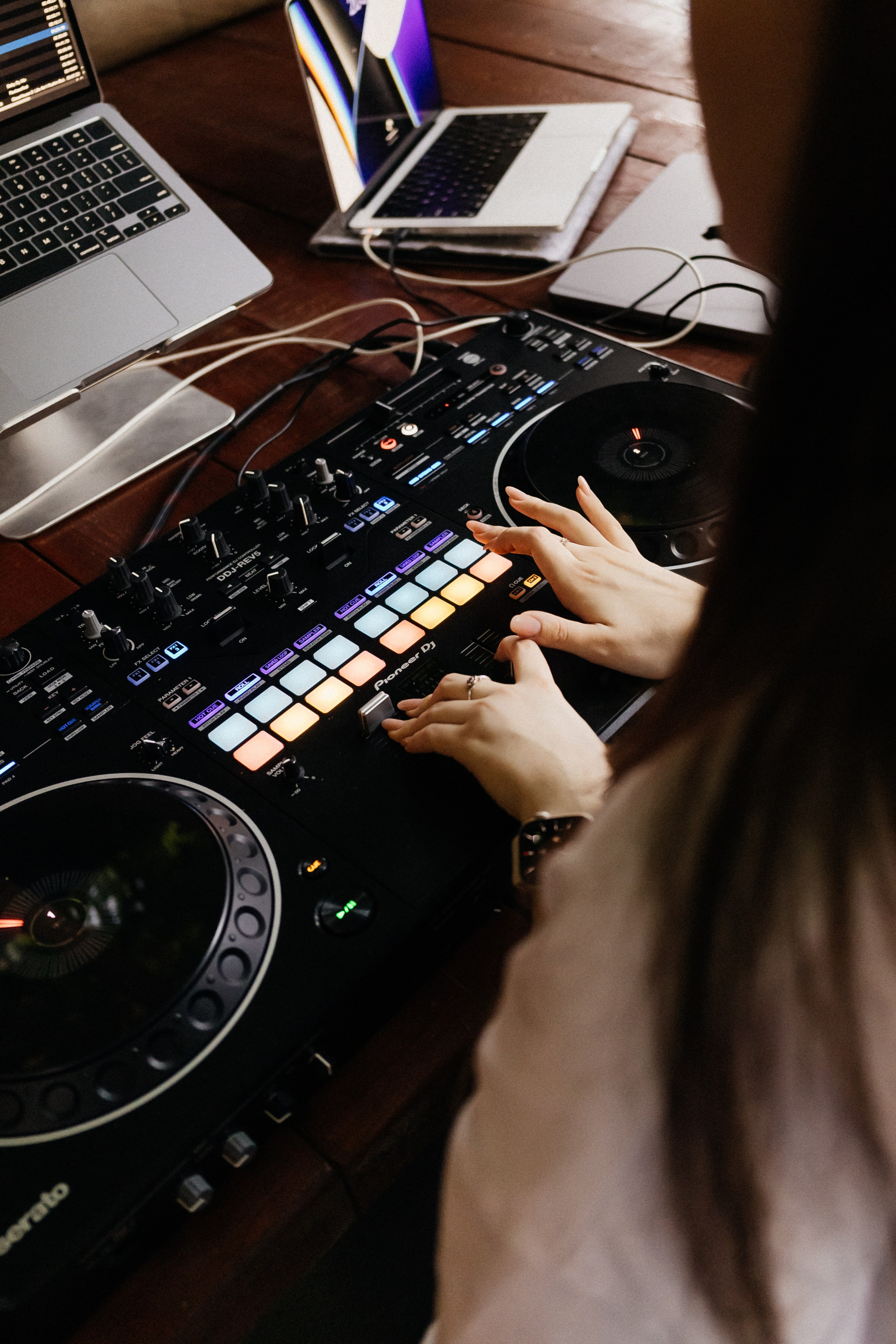 Среда — маленькая пятница| Караоке — бар «Vibe». Фотограф Кемерово | Сергей