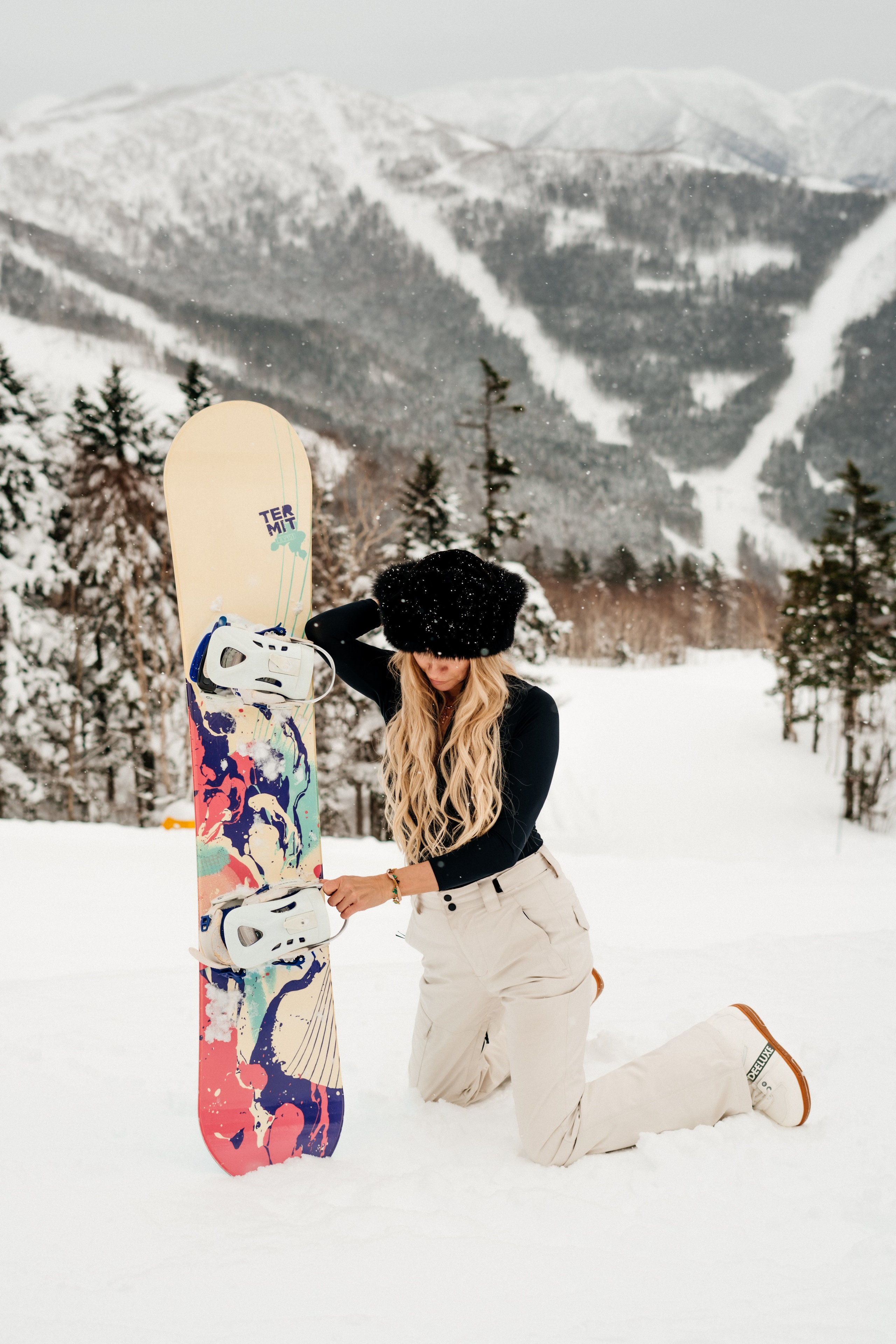 Лыжницы против сноубордисток. Фотограф сахалин