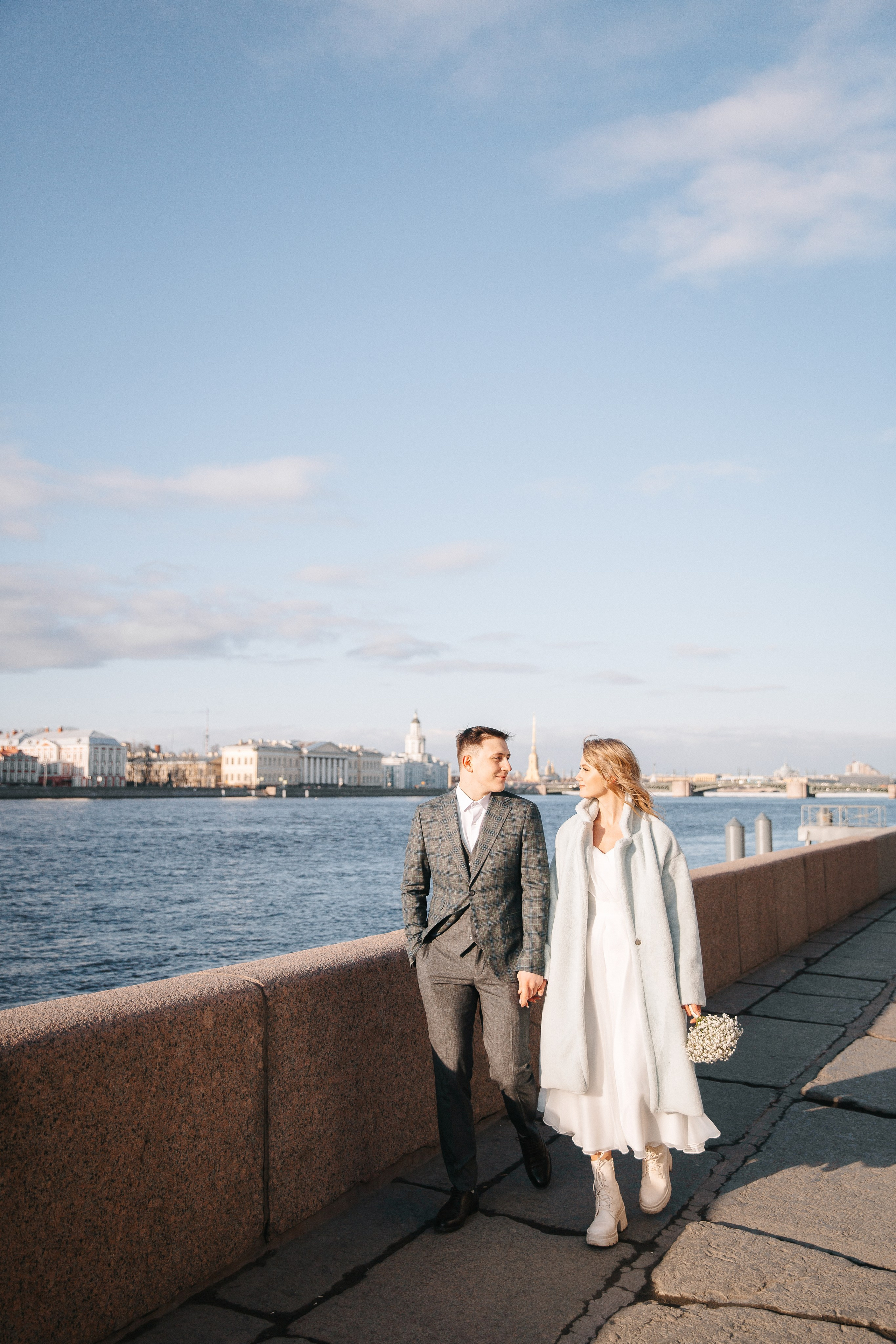 ДВОРЕЦ № 1 | Март, Исаакий, Английская набережная. Свадебный фотограф в Санкт-Петербурге Полина Корзухина