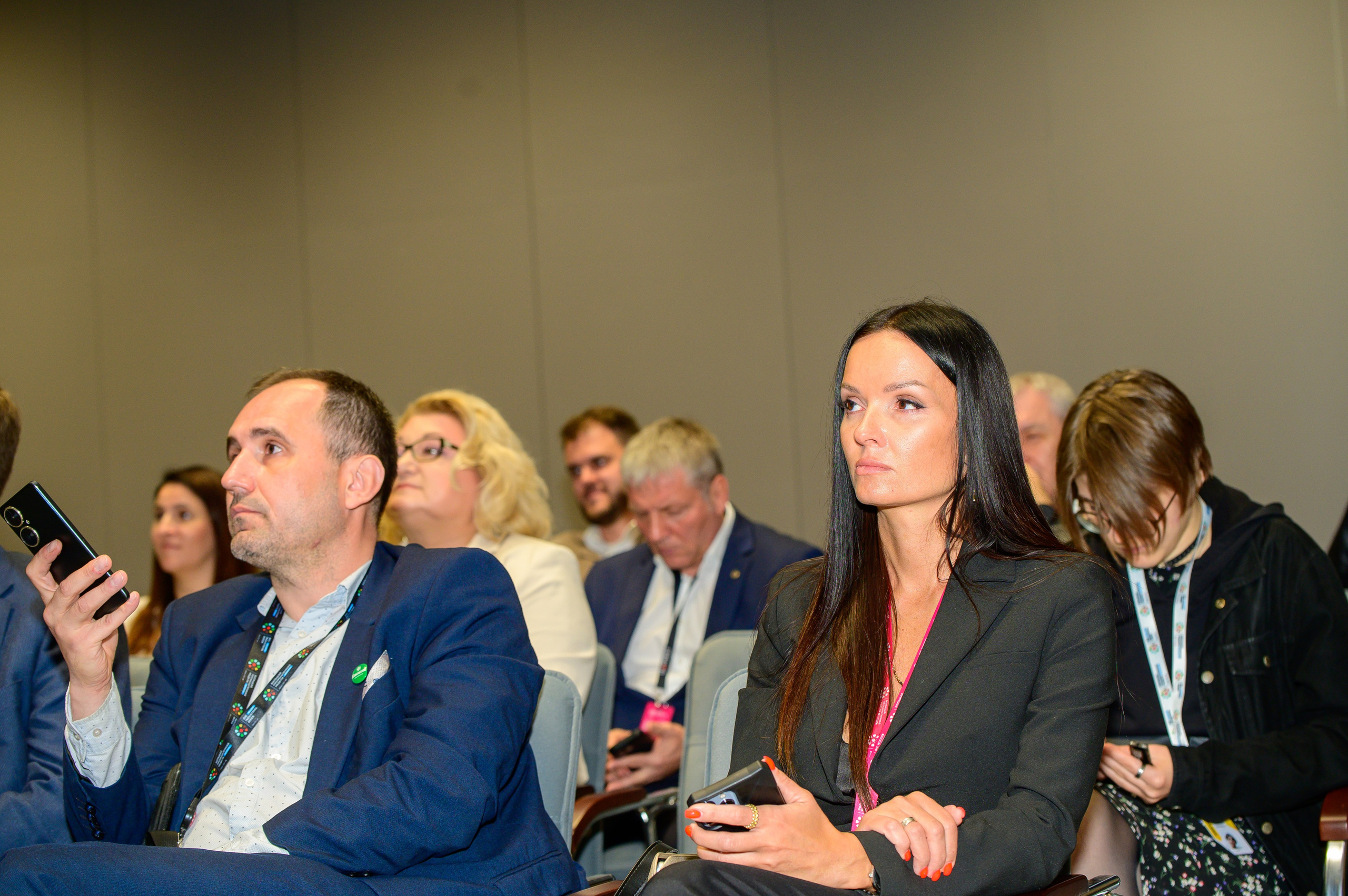 BigindustrialweekBelarus. Фотоуслуги, услуги фотографа, фотографирование важных событий