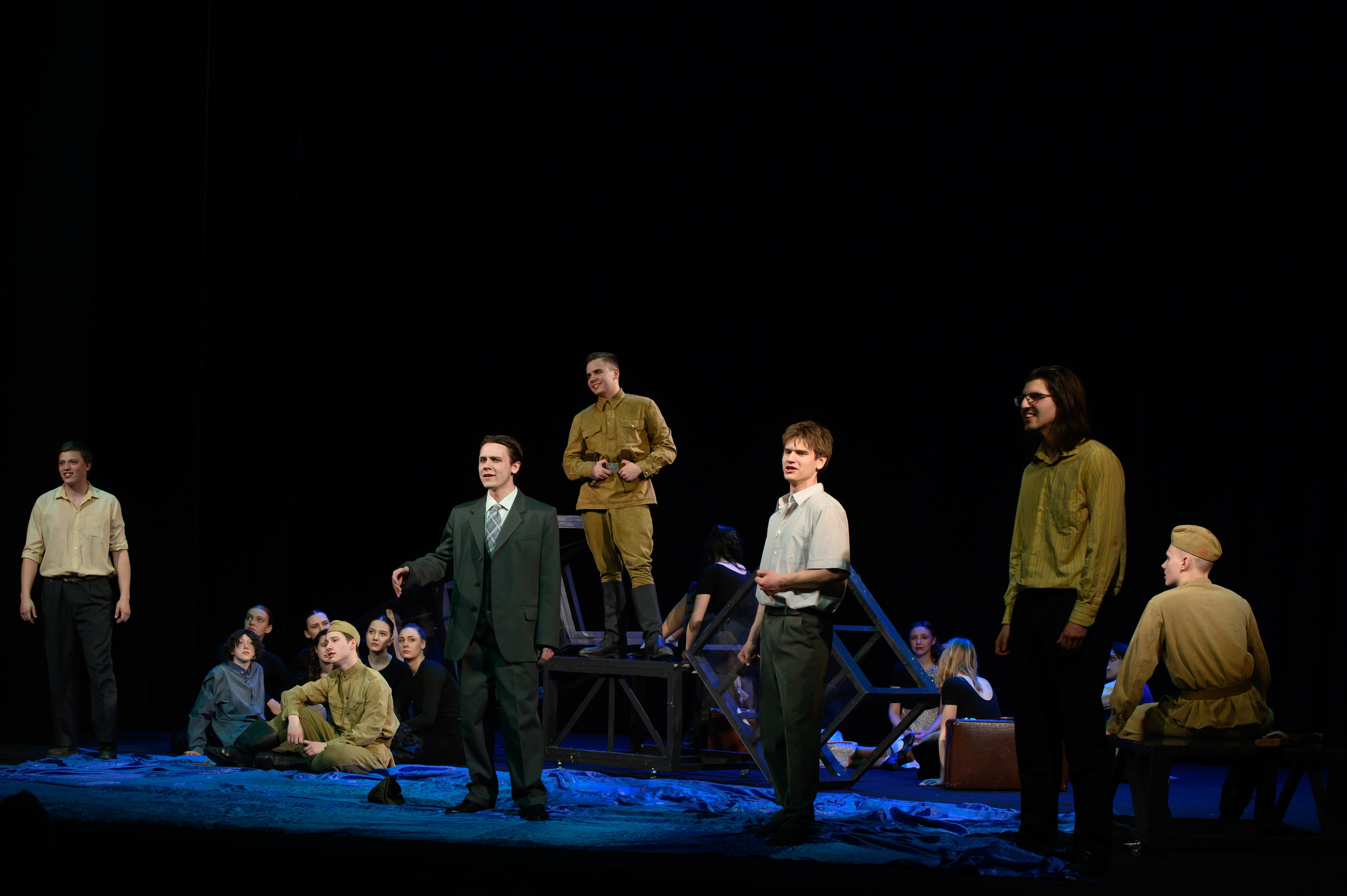 Молодая гвардия. Фотоуслуги, услуги фотографа, фотографирование важных событий