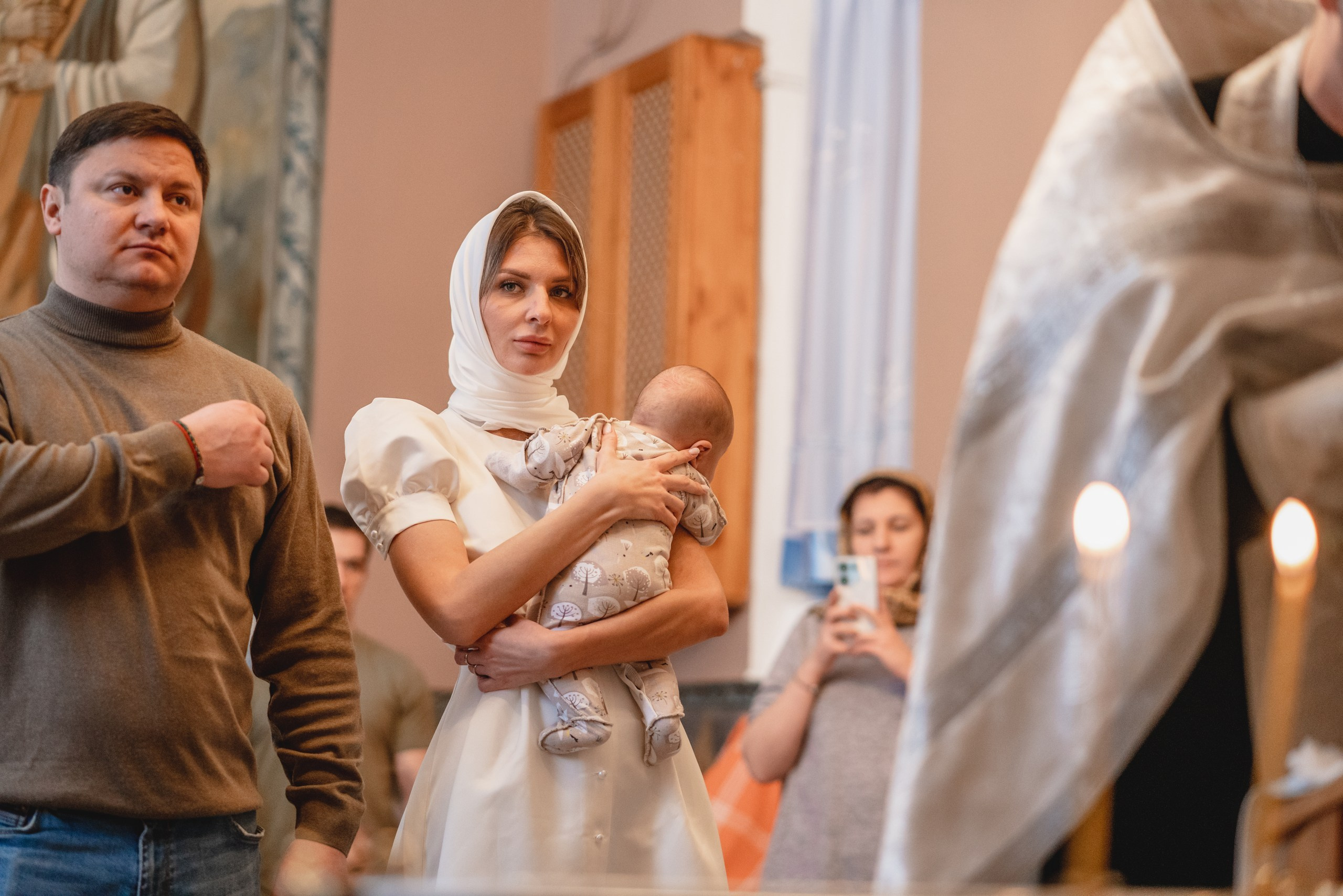 Андрей. Церковь Знамение в Аксиньино. Семейный фотограф в Москве Лилия Лебедева