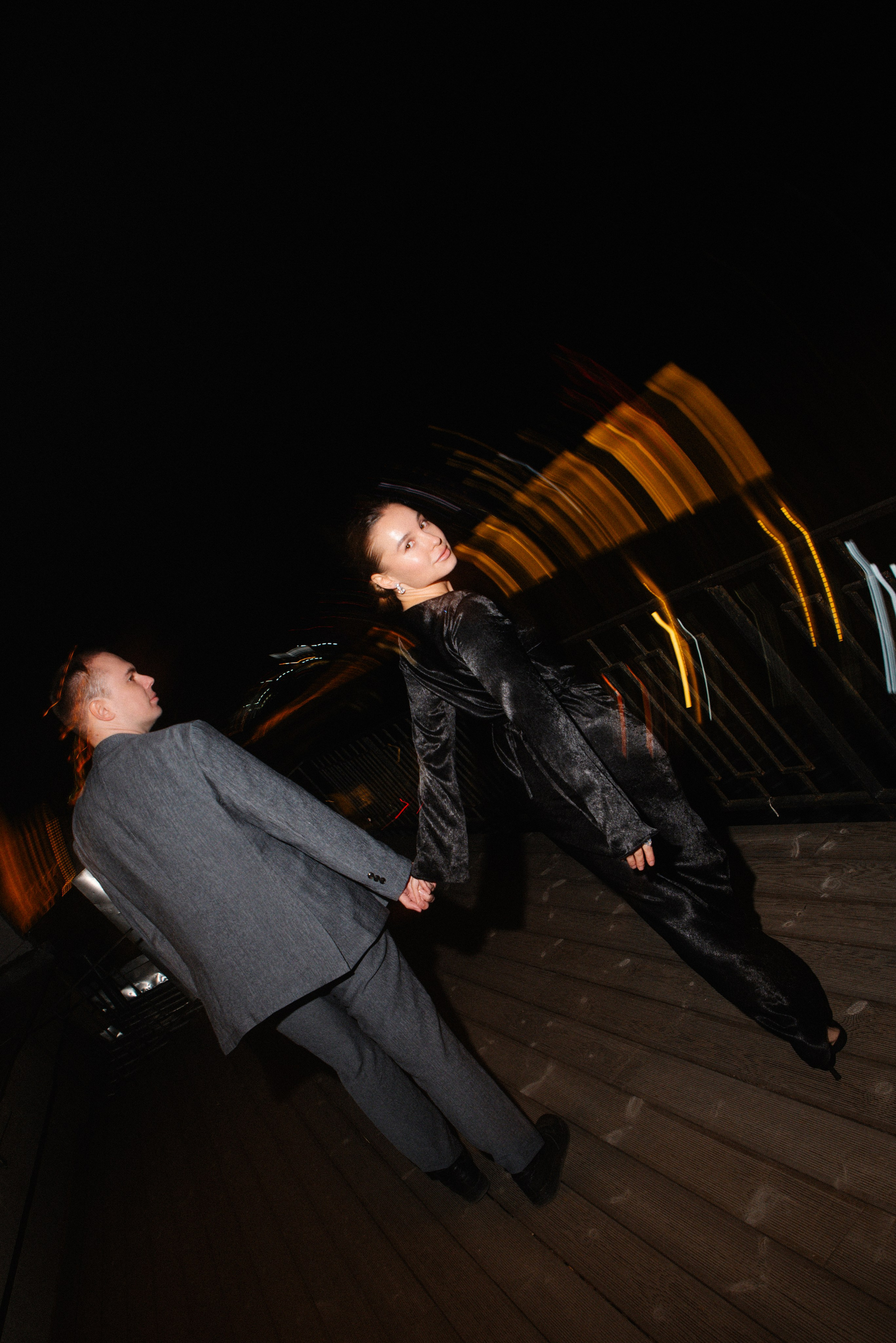 Обнимая. Свадебный, женский фотограф в Москве, Мытищах, Королёве Ксения Узилле