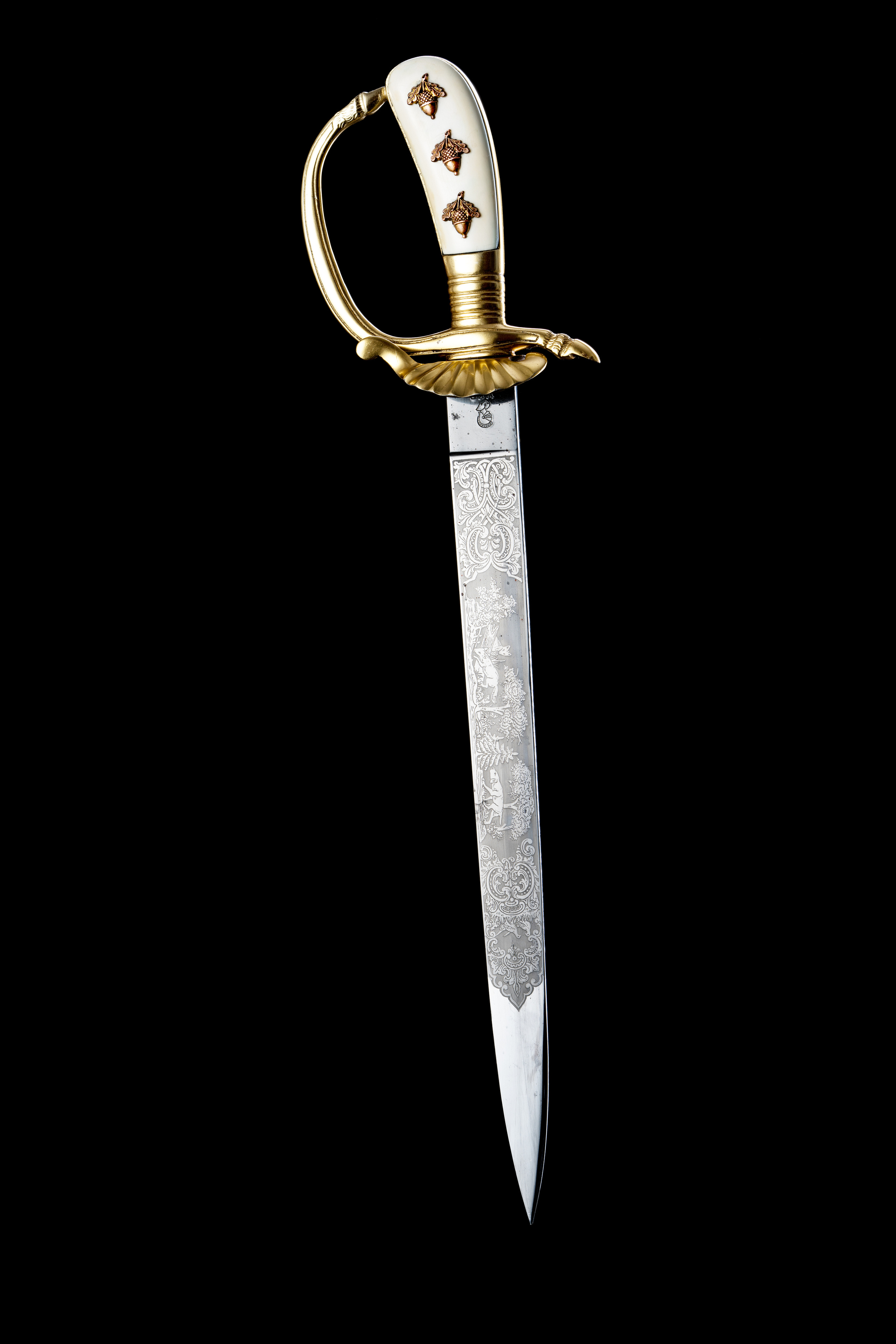 Профессиональный фотограф антиквариата в Санкт-Петербурге Москве и Выборге