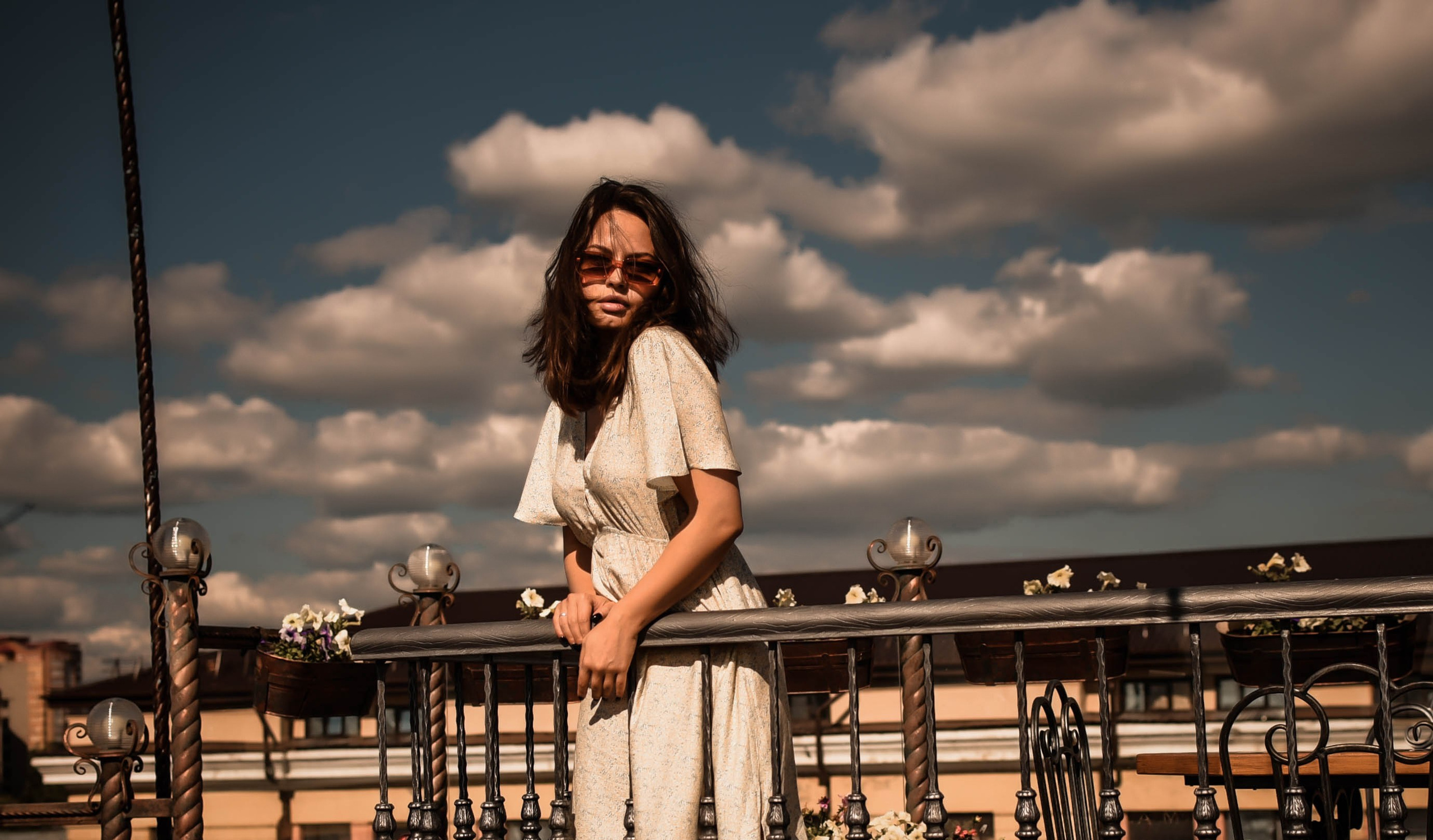 Идивидуальная фотосессия в городе. Свадебный, семейный, детский, контент фотограф в Омске Максим Ильин