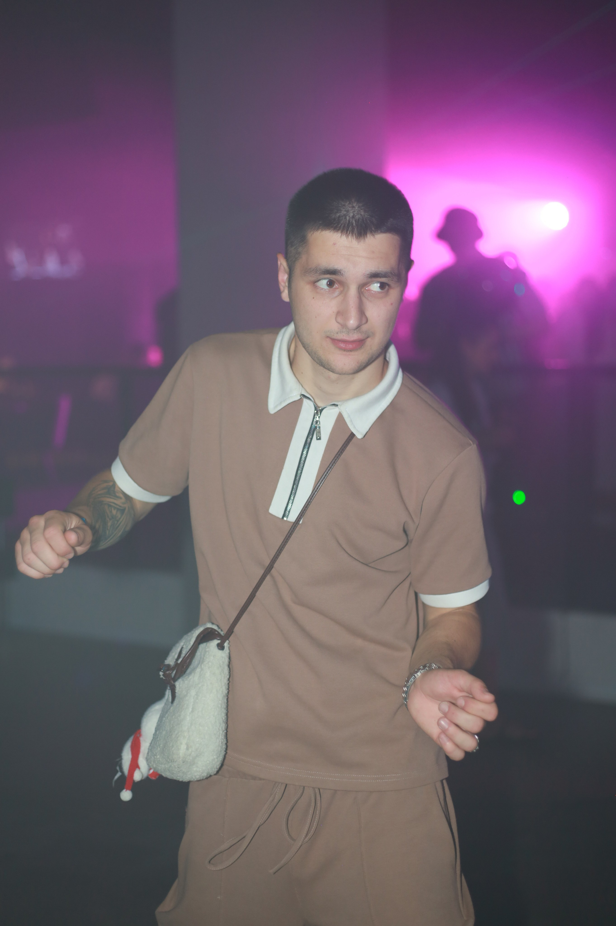 Клуб Резиденция лучшее. Контакты