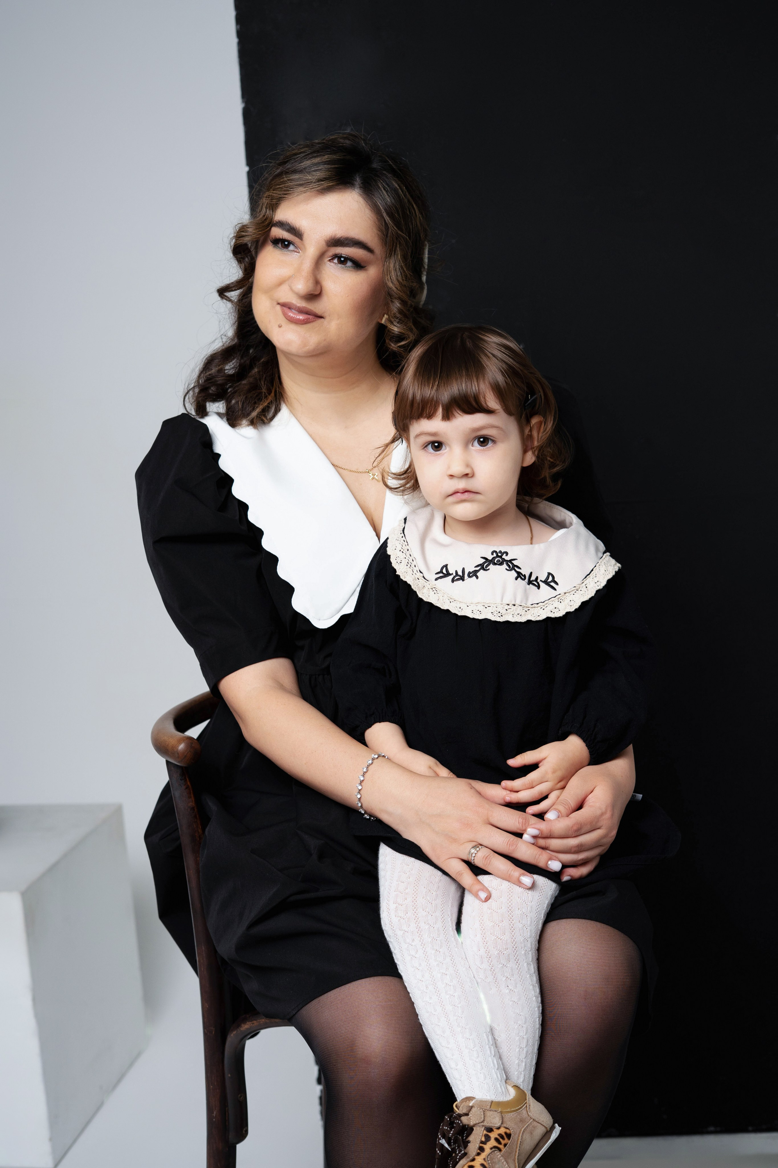 Семейная фотосессия в студии. Профессиональный Фотограф в Сочи Марина Ситкина