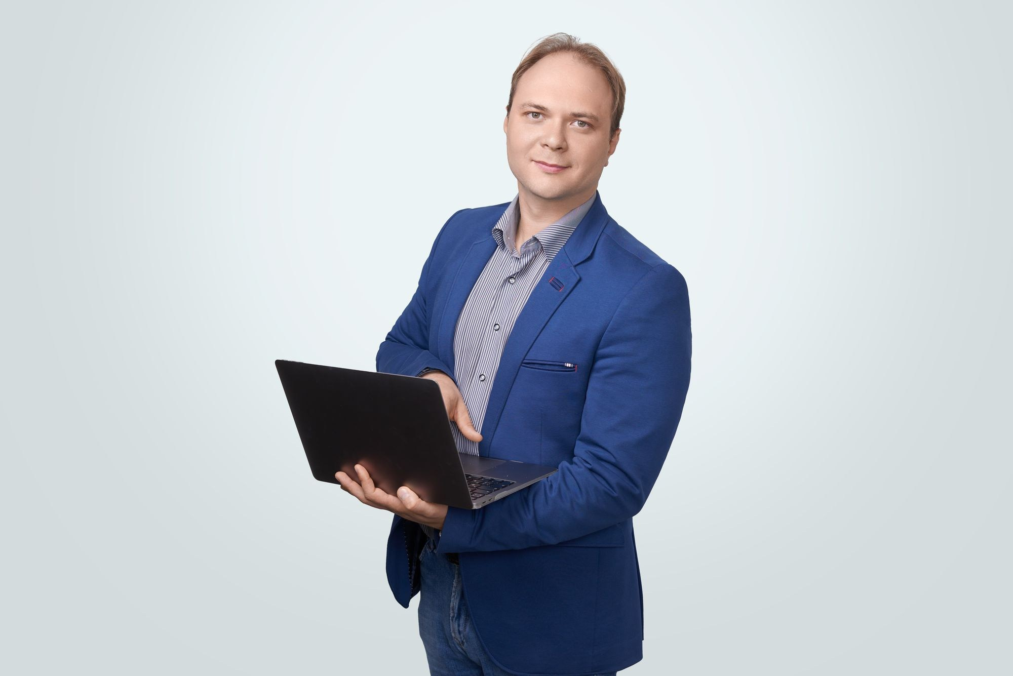 Корпоративные фотографии для сотрудников. Владимир Вохмянин. Фотограф в Санкт-Петербурге