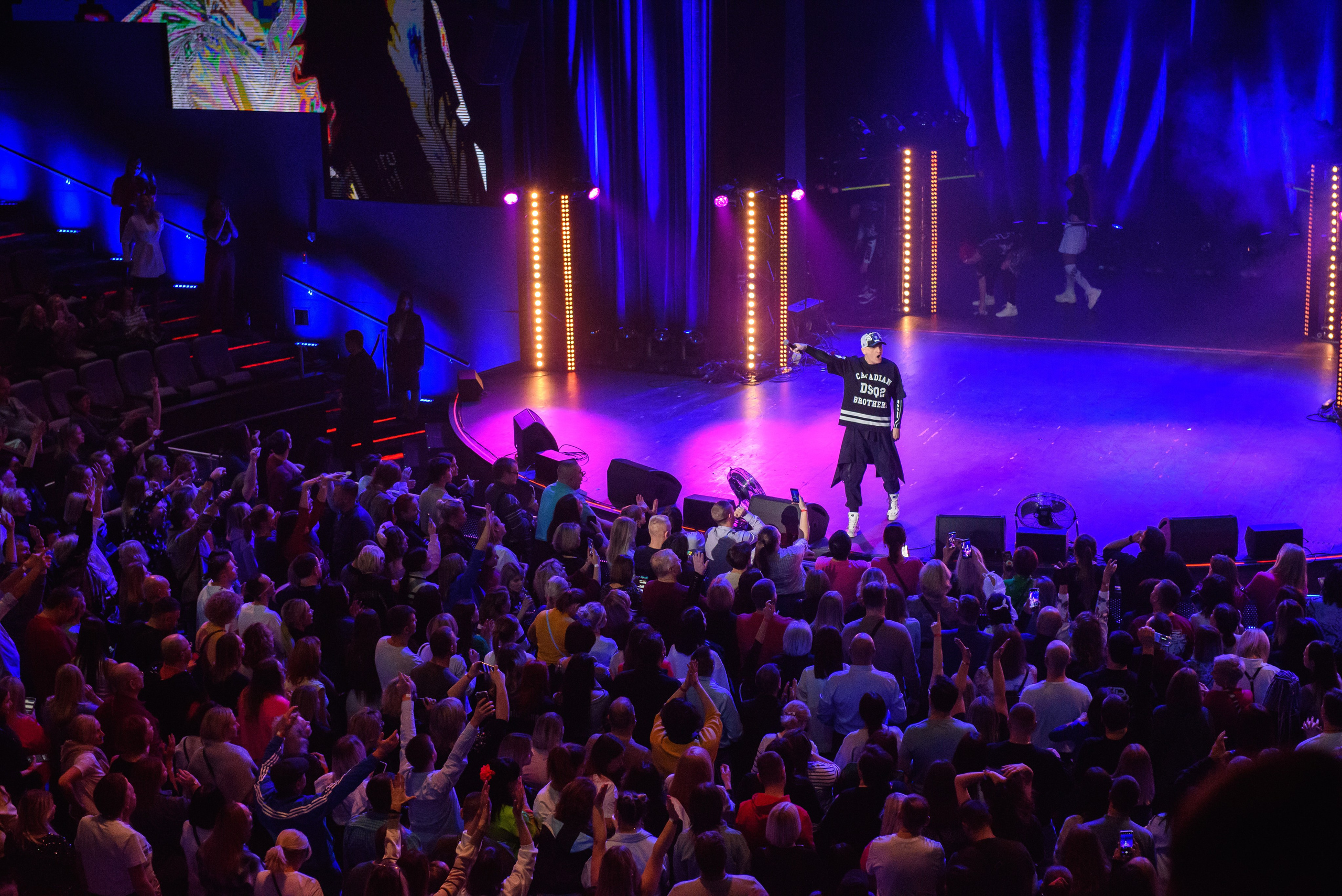 «КАР-МЭН» — «Имена на все времена», Вегас Сити Холл. Бренд-фотограф для экспертов и блогеров в Москве Влада Горбовская