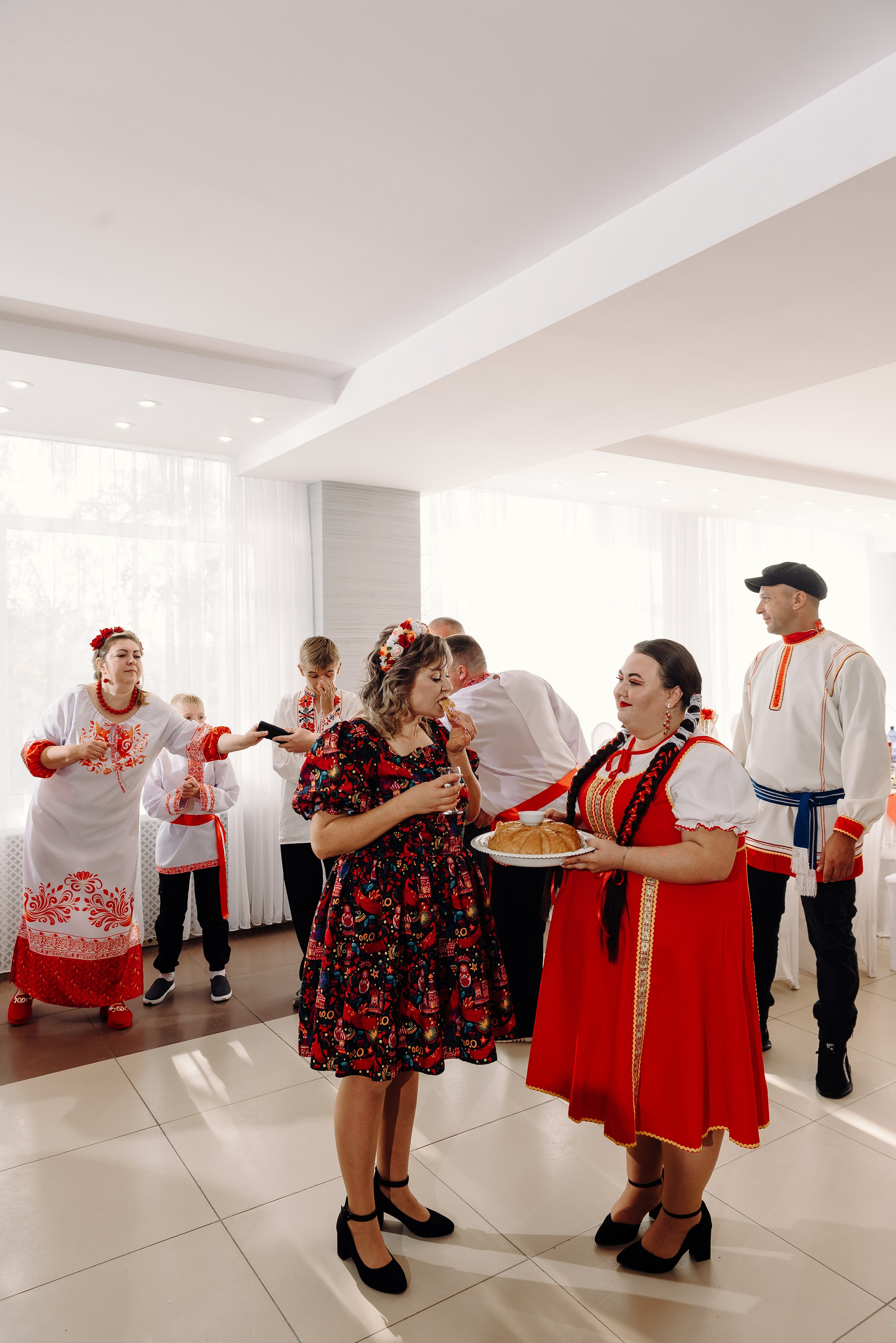 Евгеньевна 4+5 рашн стайл. Свадебный фотограф — фотограф на свадьбу в Воронеже — Свадебное фото