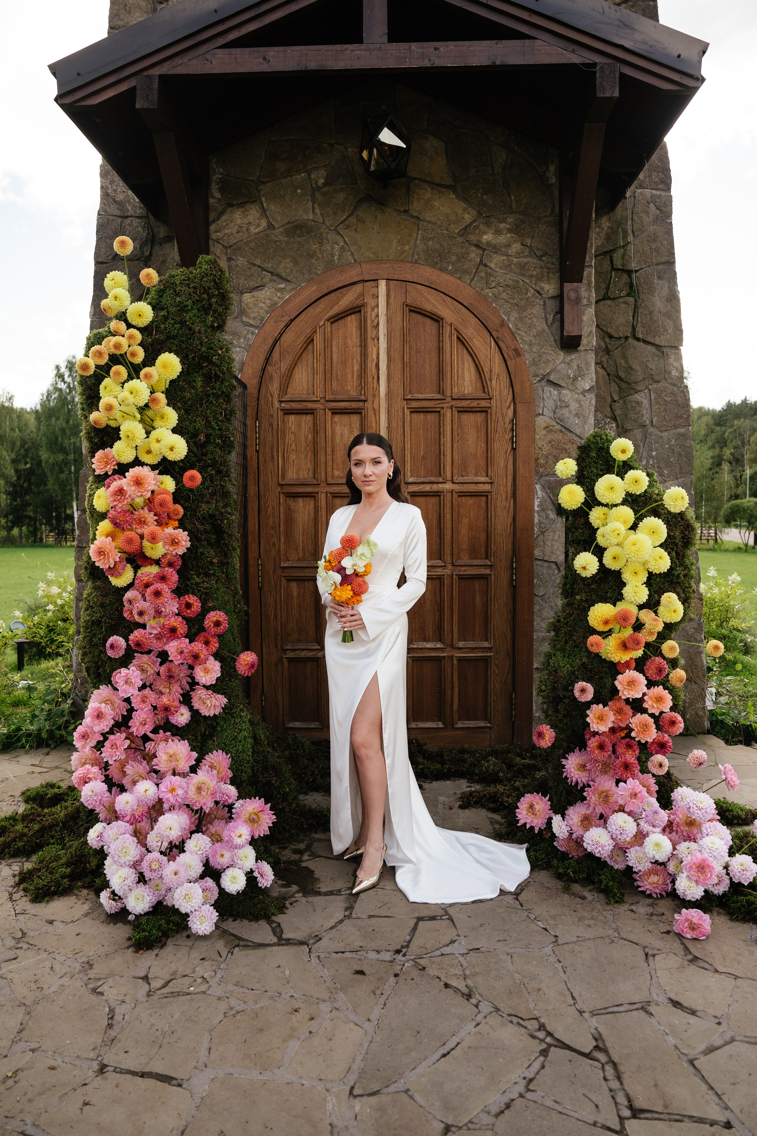 Валерия & Павел. Яркая свадьба в стиле модерн на природе. Свадебный фотограф организатор в Санкт-Петербурге Ассоль Опарина