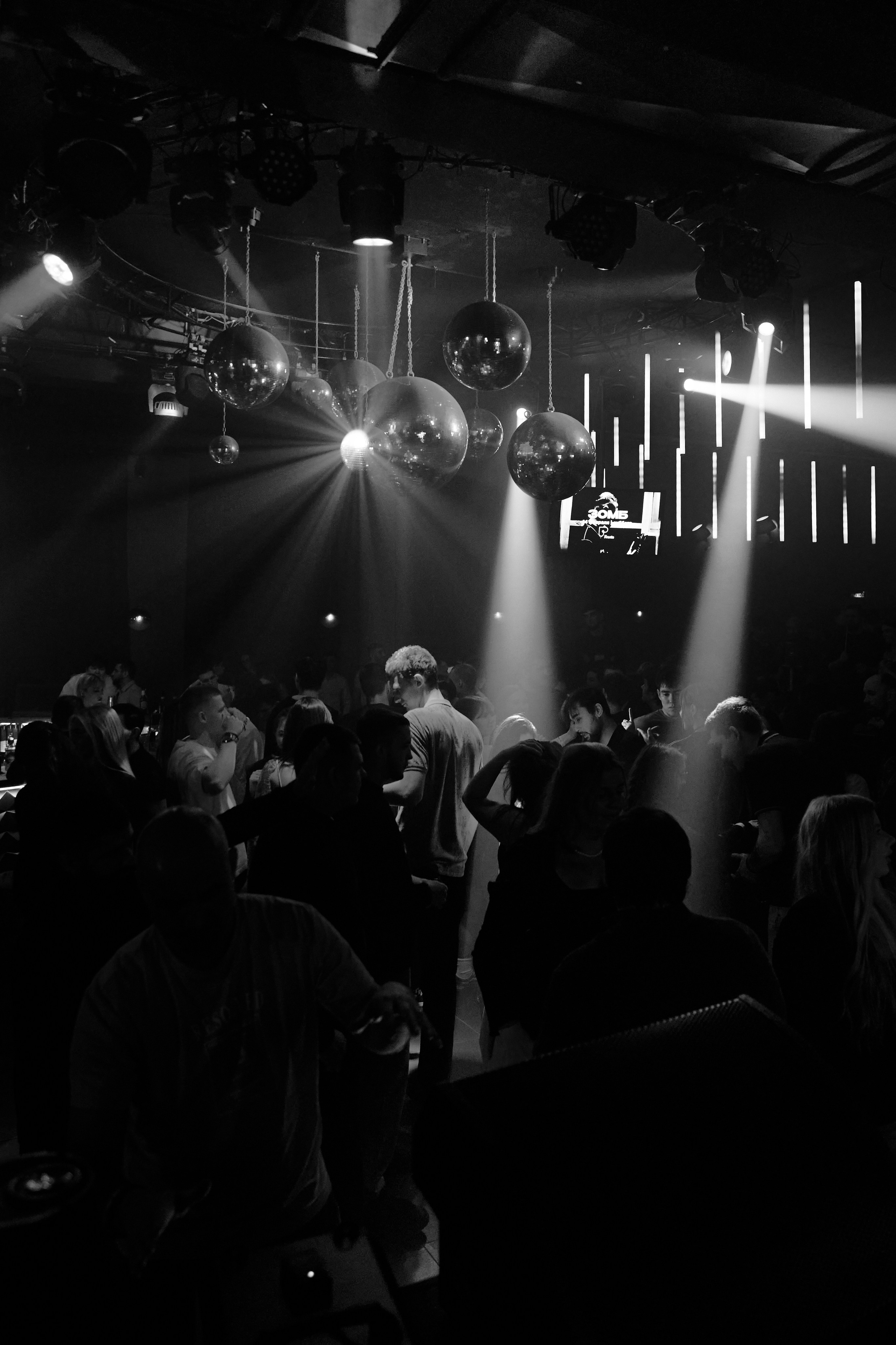 Концерт Зомба в Норильске в ночном клубе «Рублев». Свадебный и семейный фотограф в Ульяновске, Норильске, Казани — Орешина Елена