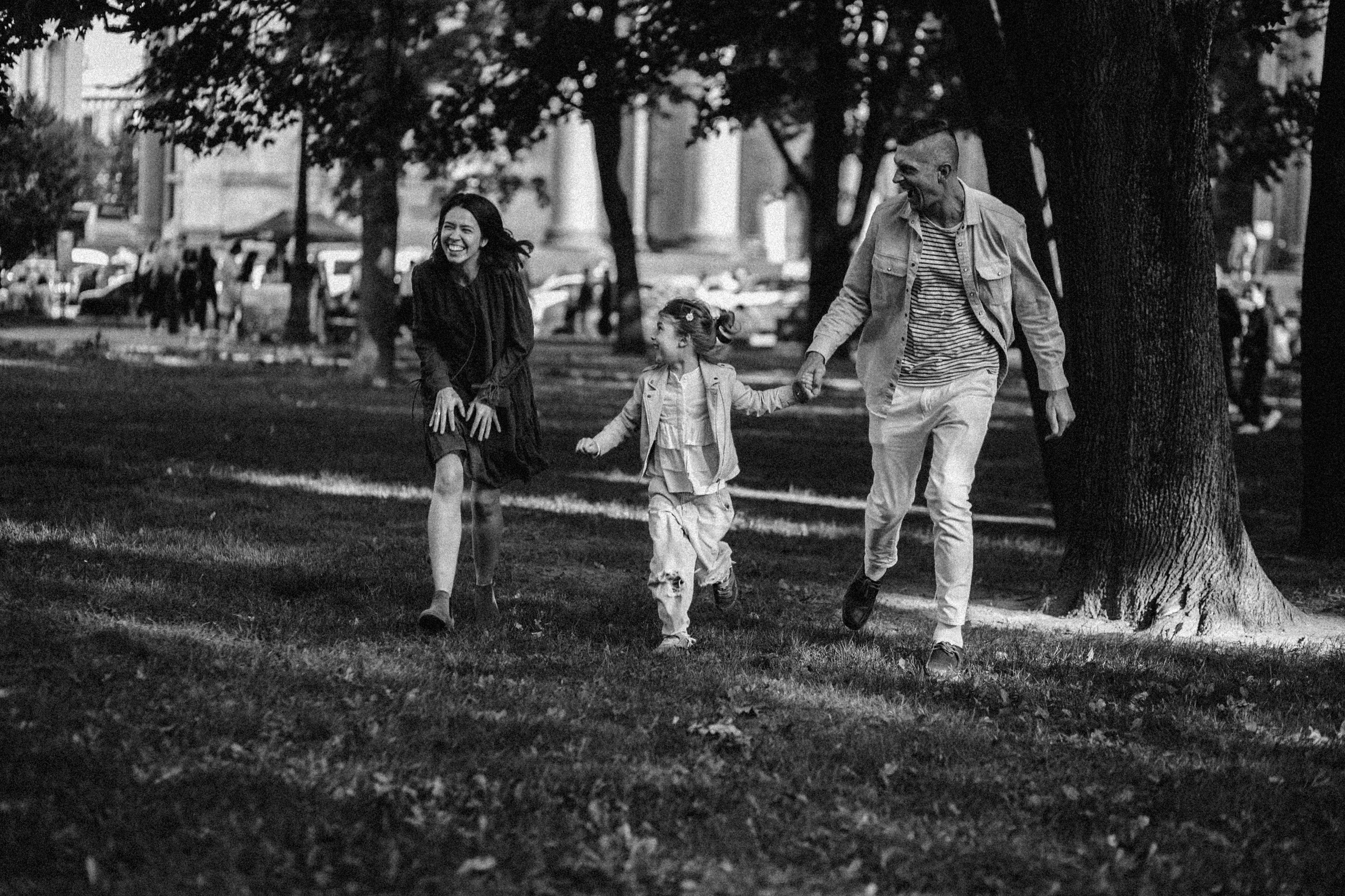 Семейная фотосессия в городе на Неве. Свадебный и семейный фотограф в Нижнем Новгороде Мезенцев Андрей
