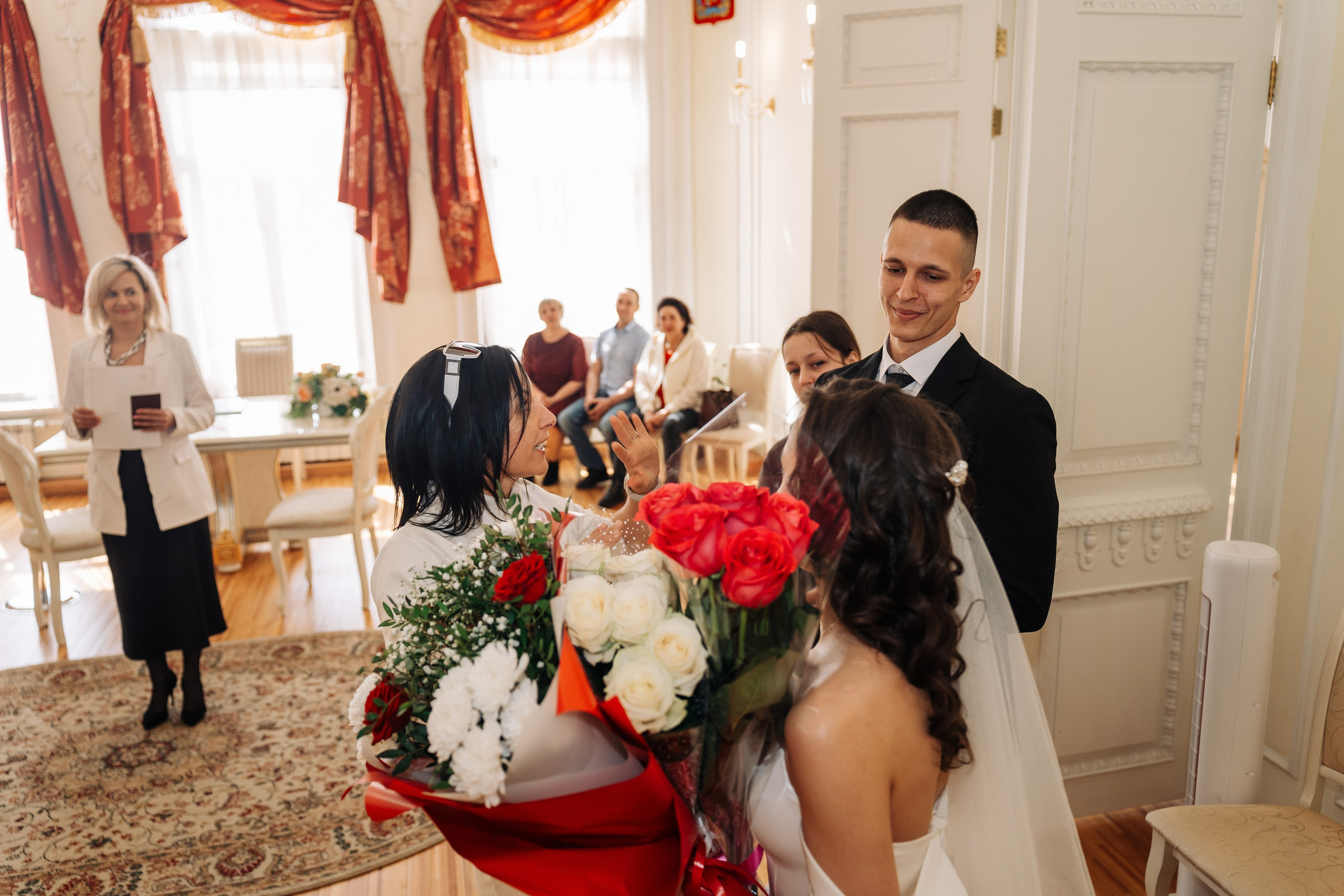 Илья и Ксения. Фотограф и видеограф Олег Игнатов | Свадьбы, Love Story, реклама и корпоративы — Красноярск