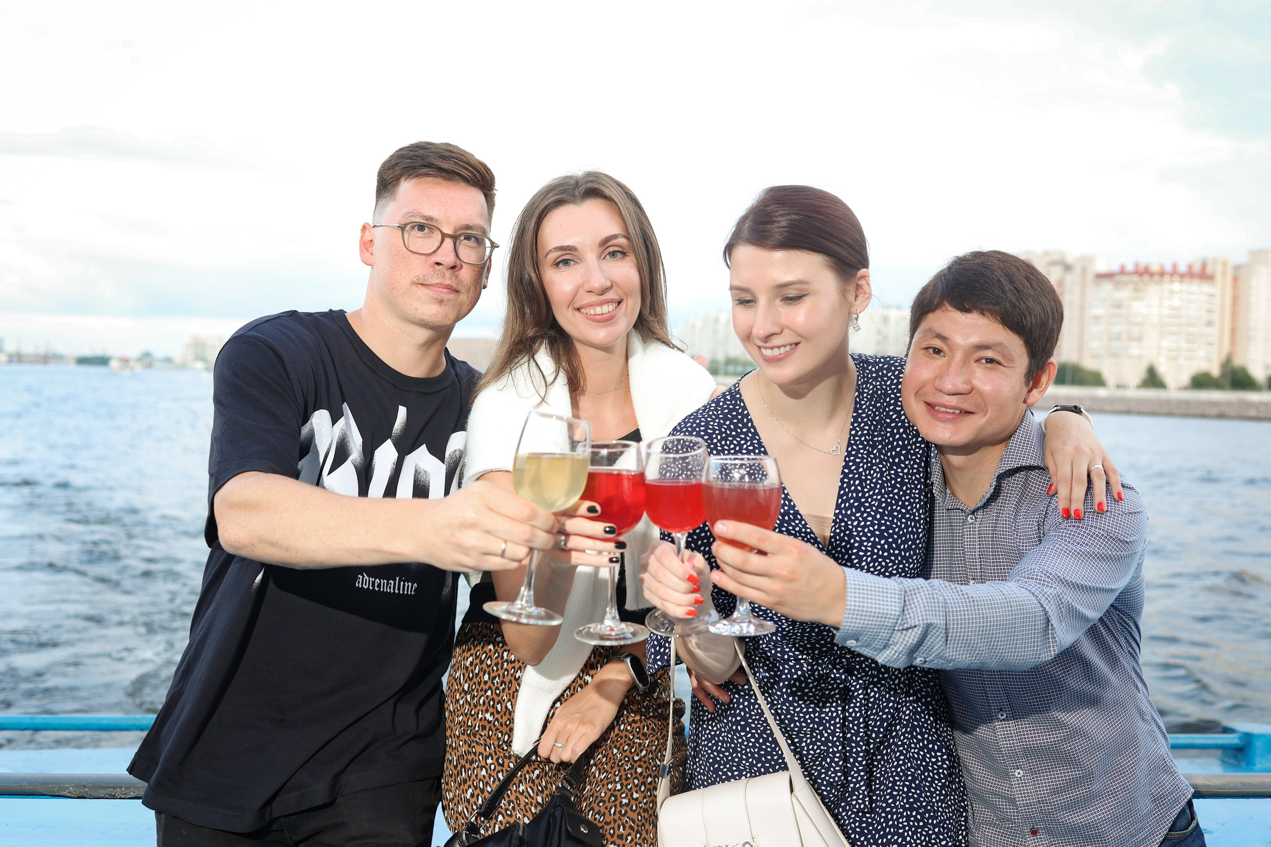 Gravity Project круизы. Репортажный и портретный фотограф в Санктпетербурге. Видиосъемка мероприятий в Санкт-Петербурге