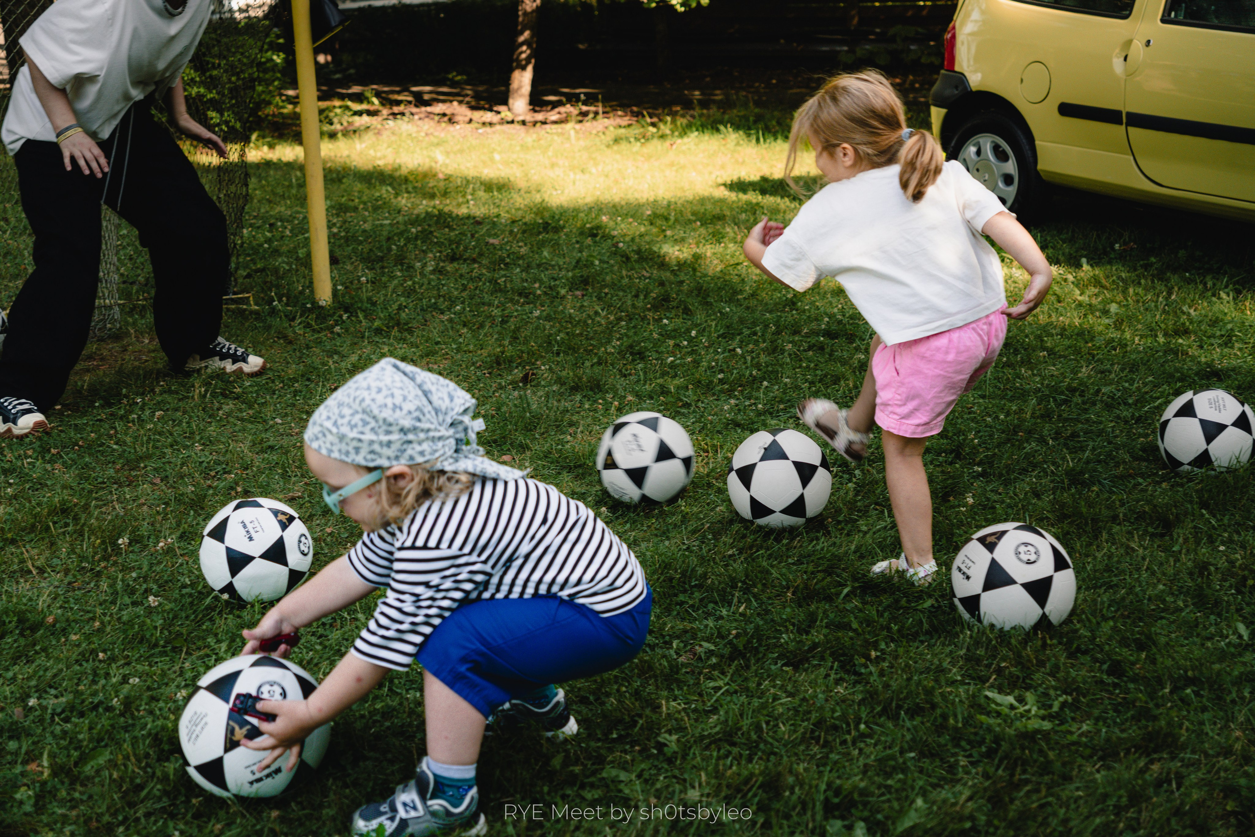Масштабный летний фестиваль RYE Meet — встреча клуба любителей автомобилей старше 25-лет. Автомобильный фотограф Антон Цырулев