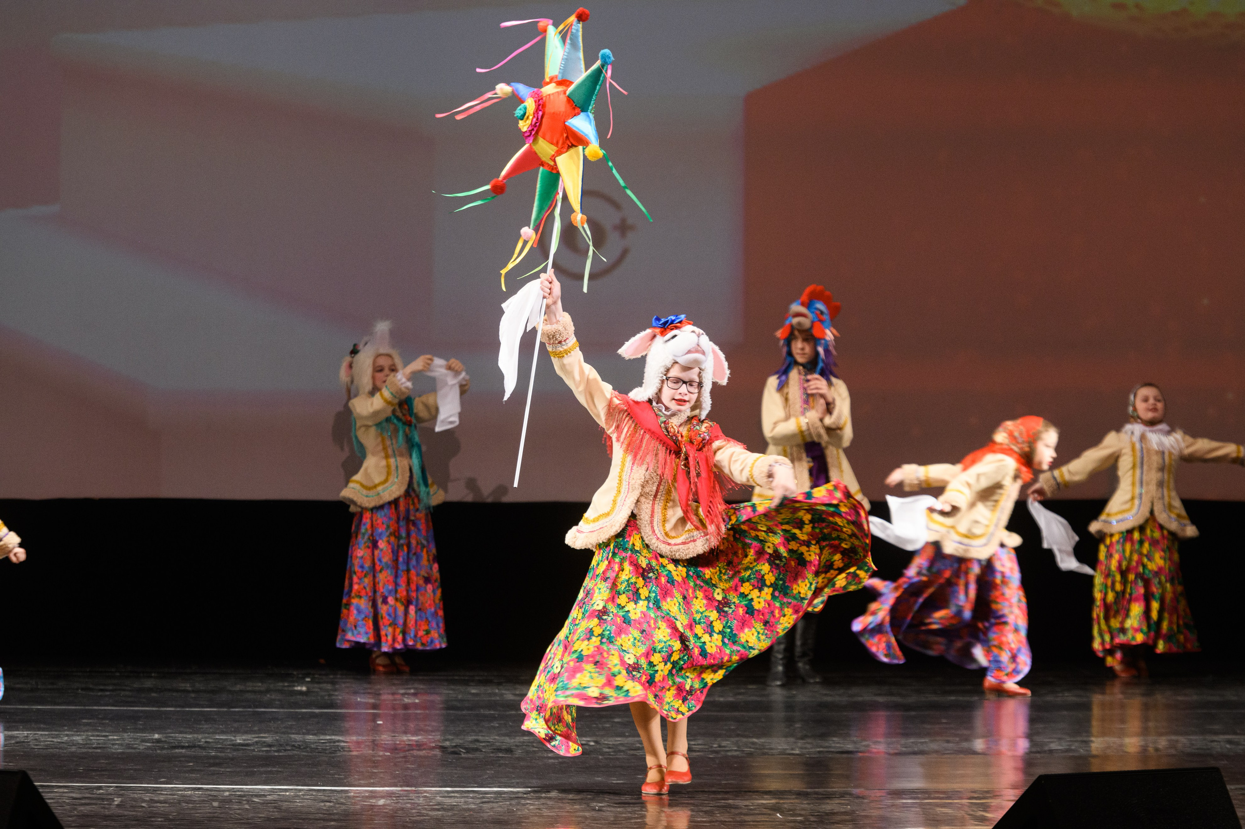 23 апреля, часть 1, БКЗ Октябрьский, г. Санкт-Петербург. Золотое яблочко