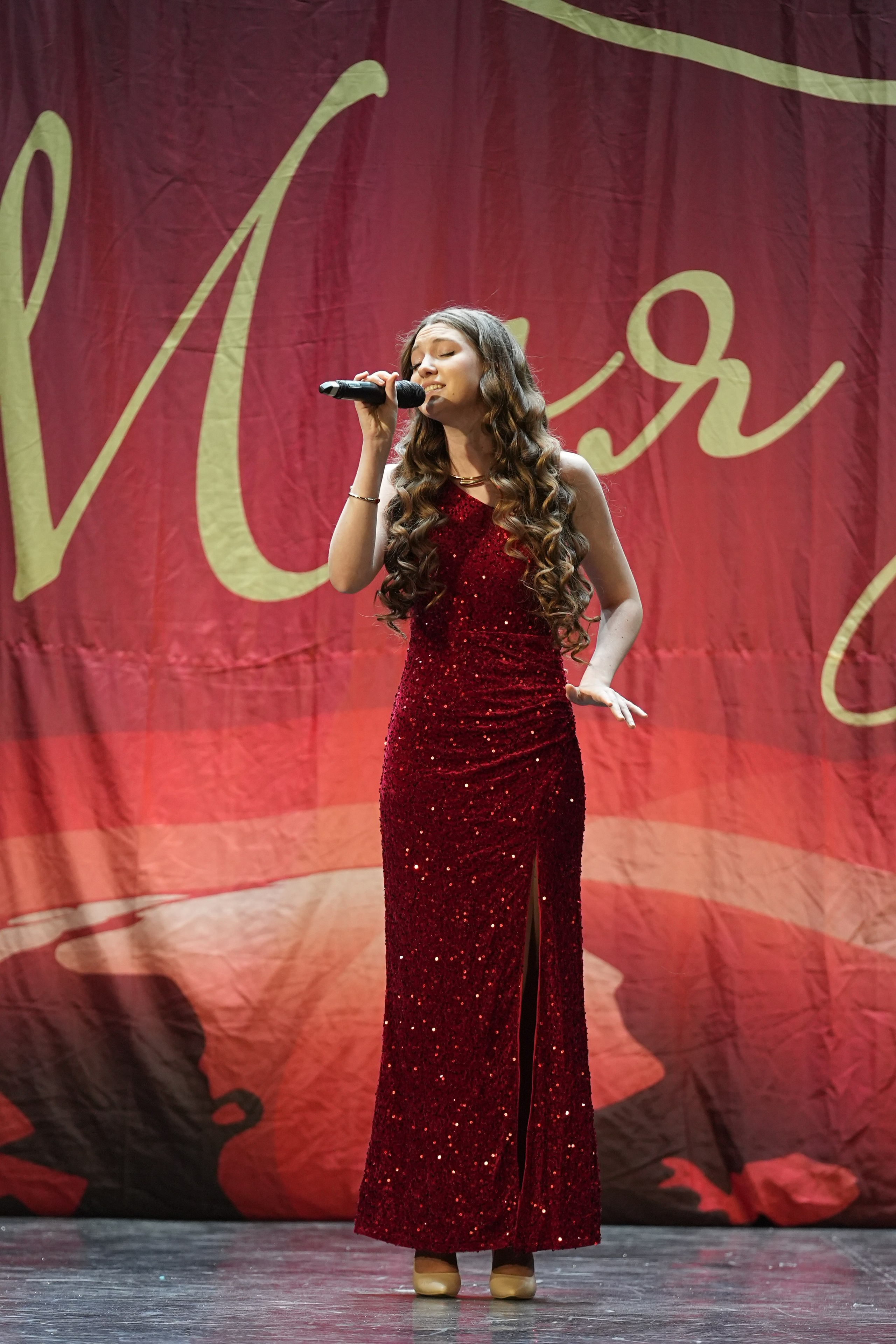 8 февраля, блок 2, г. Кострома. Золотое яблочко