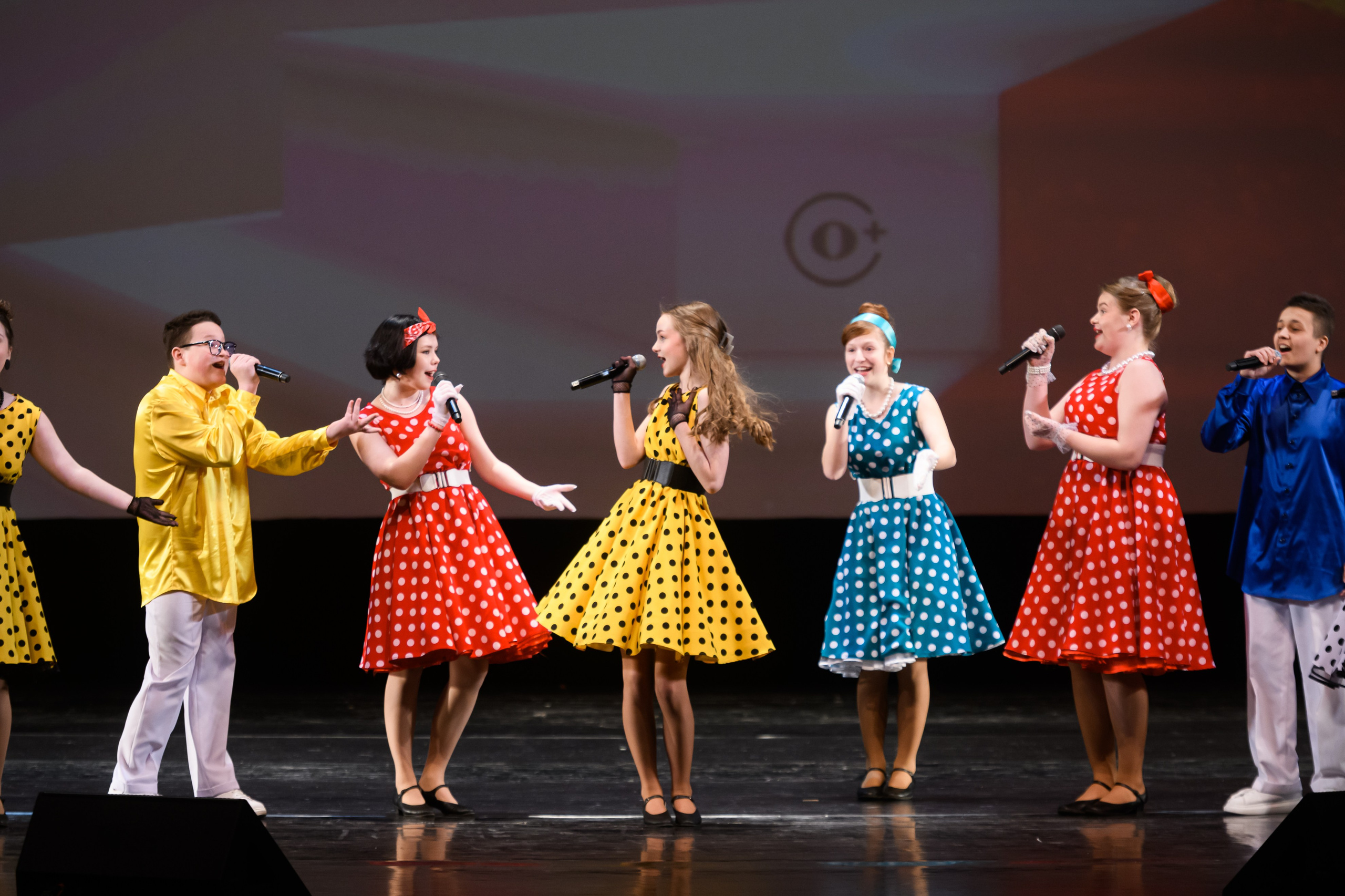 23 апреля, часть 1, БКЗ Октябрьский, г. Санкт-Петербург. Золотое яблочко