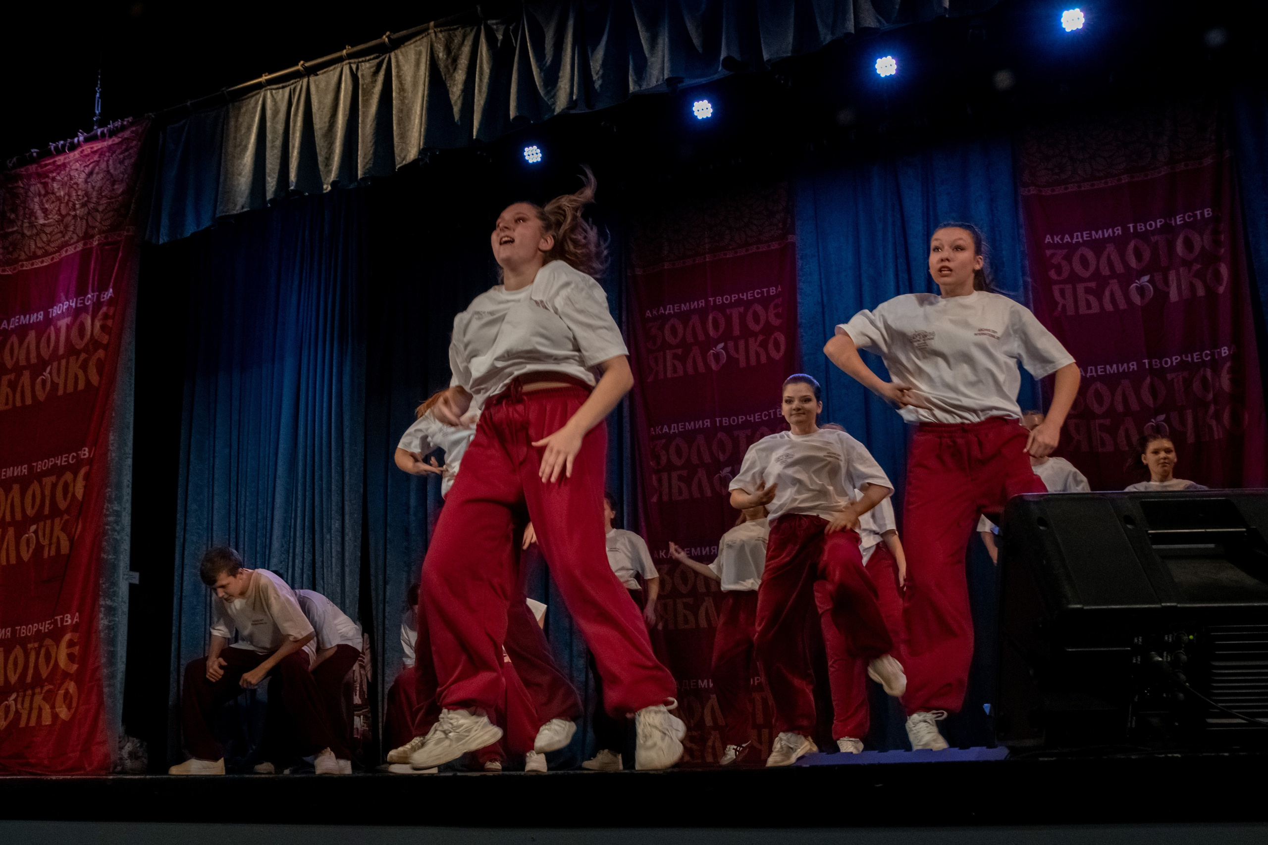 7 декабря, г. Выборг. Золотое яблочко