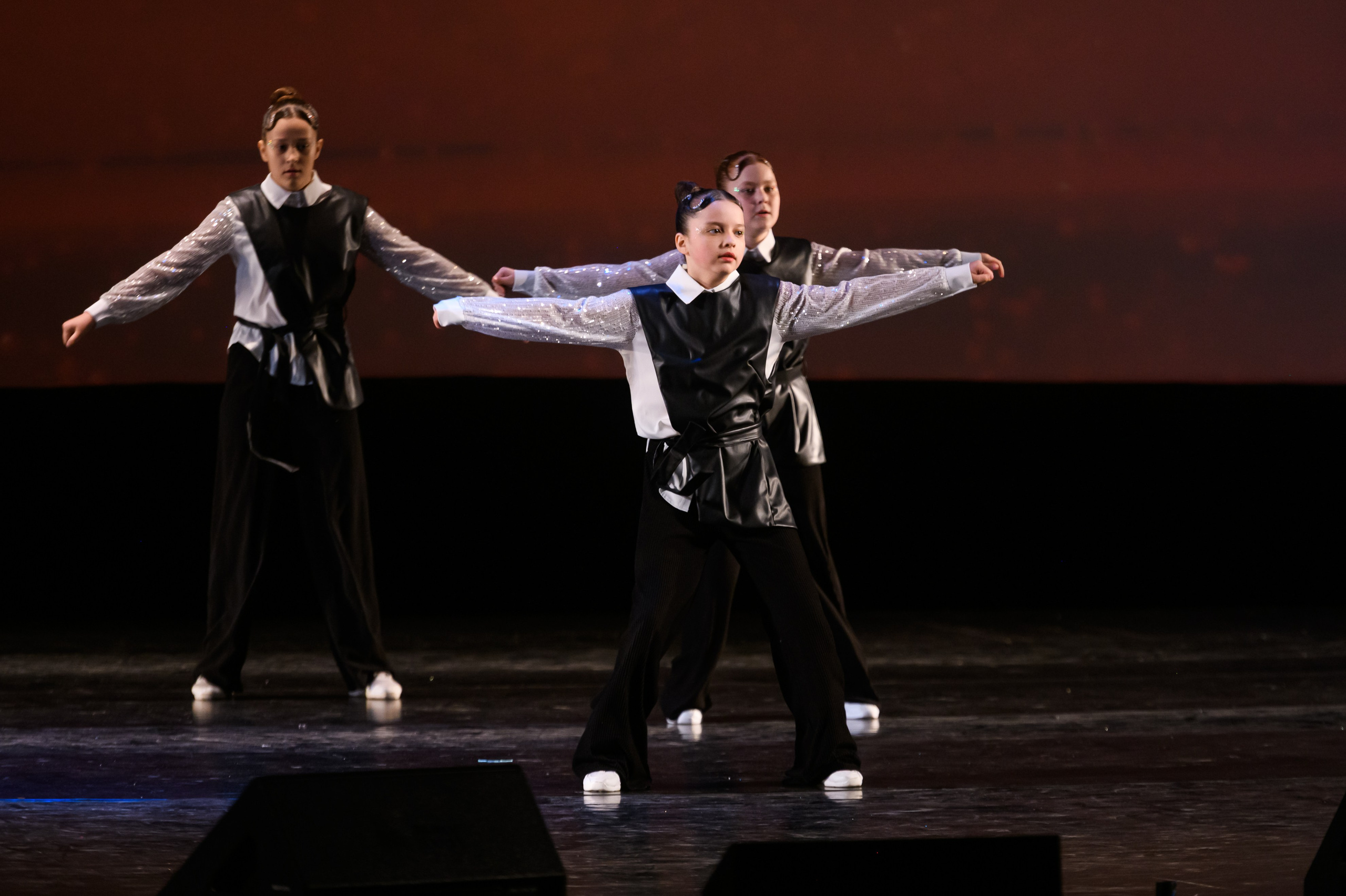 23 апреля, часть 1, БКЗ Октябрьский, г. Санкт-Петербург. Золотое яблочко