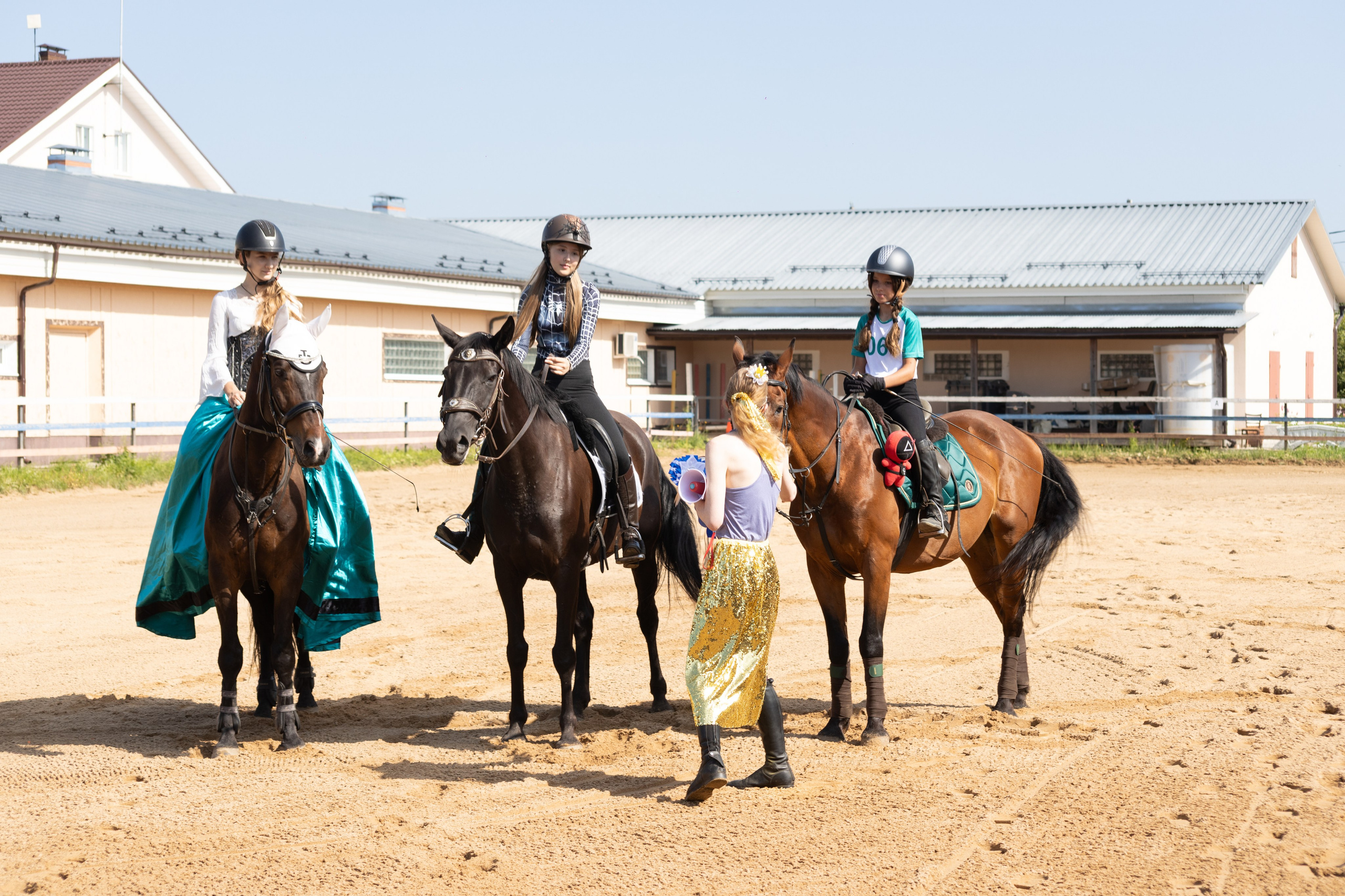 Конюшня. Фотограф в Москве и Истре