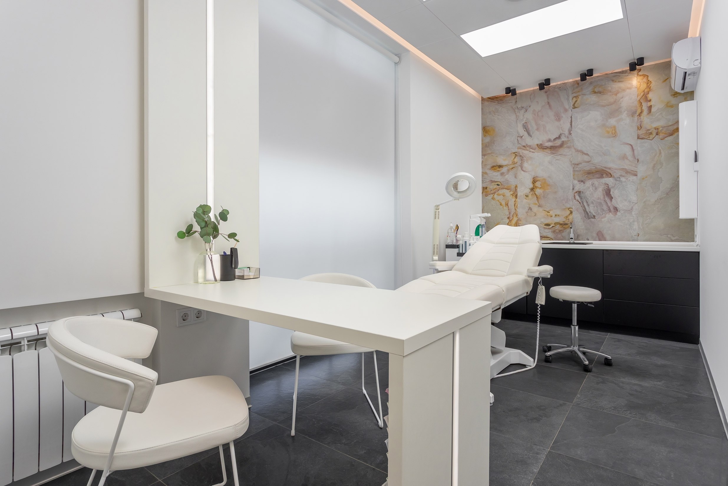 Medical centers. Interior photographer Vitalii in Portland and Vancouver