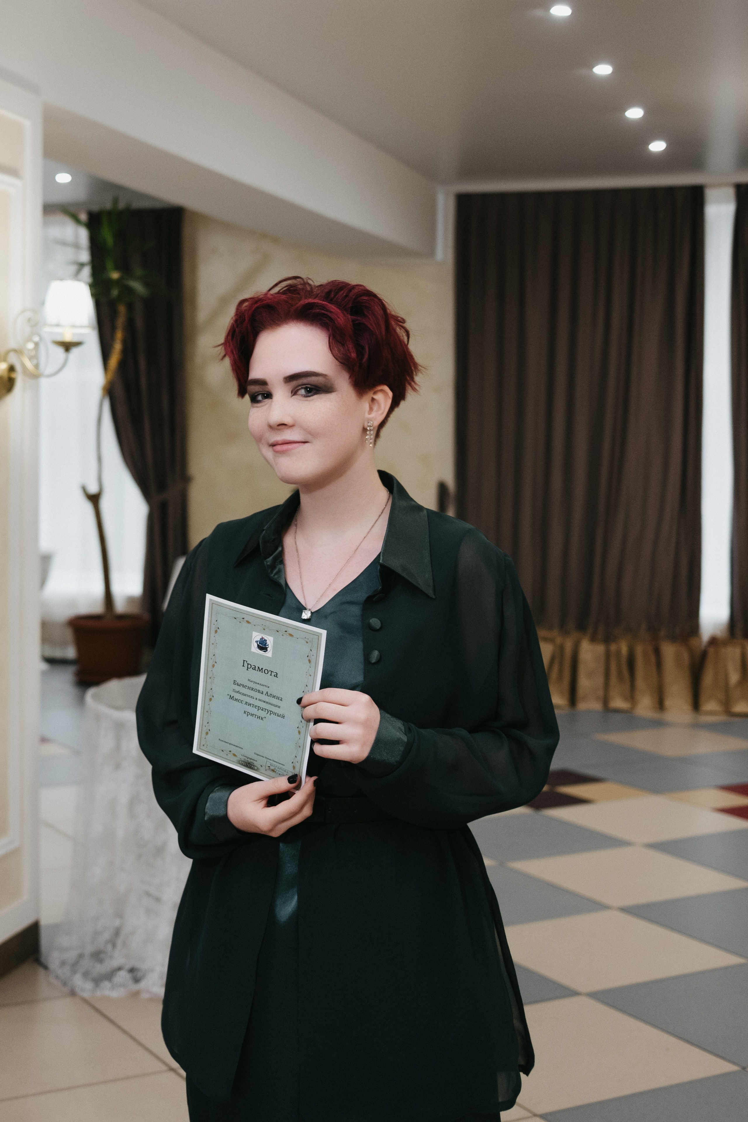 Выпускной 11 класс школы № 30. Свадебный и репортажной фотограф Денис Ожигин в Краснодаре и Краснодарском крае