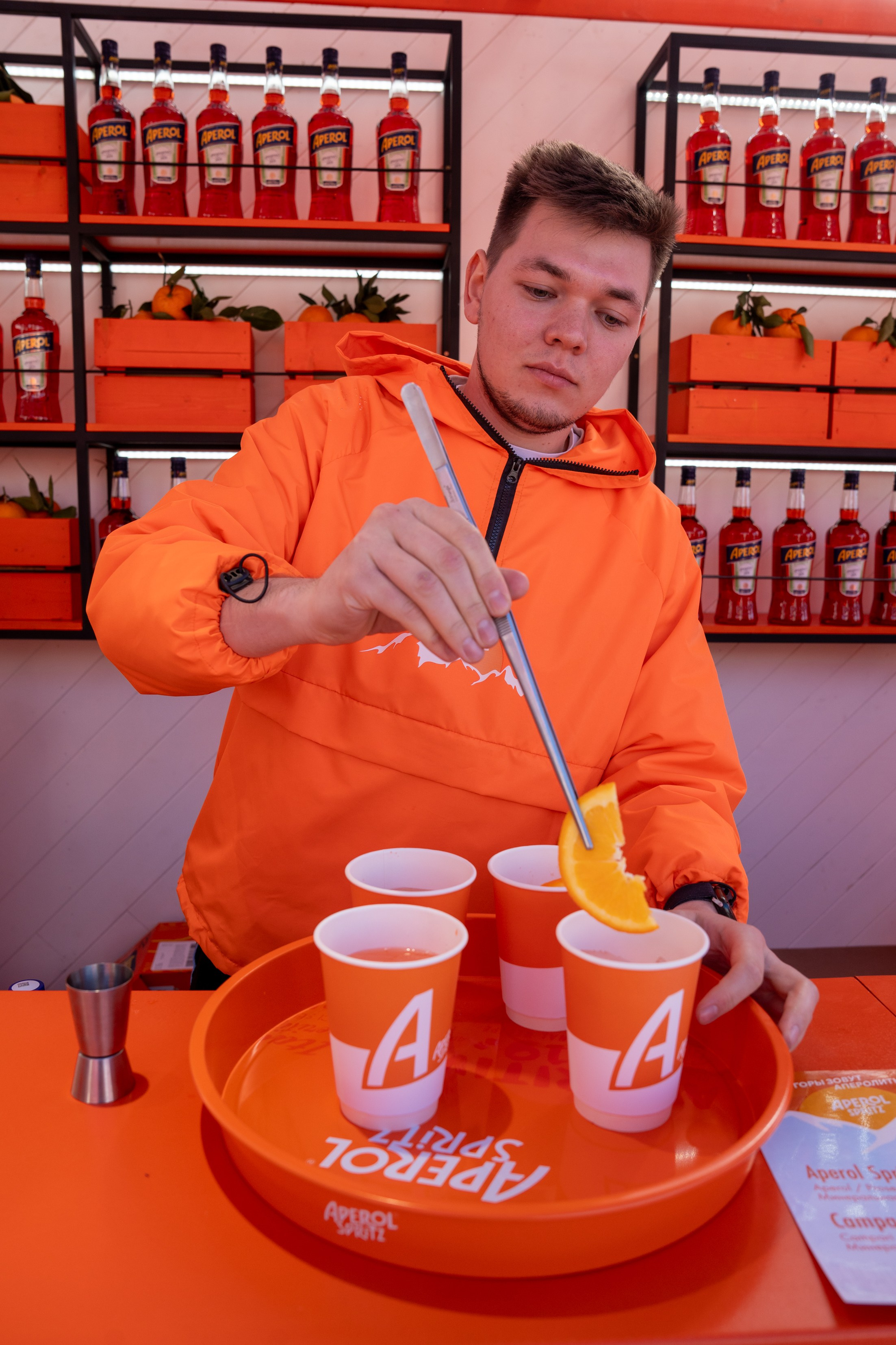 Фотоотчет партнерской интеграции Aperol Spritz на Роза Фест 2025. Репортажный фотограф в Красной Поляне и Сочи Павлюченко Екатерина