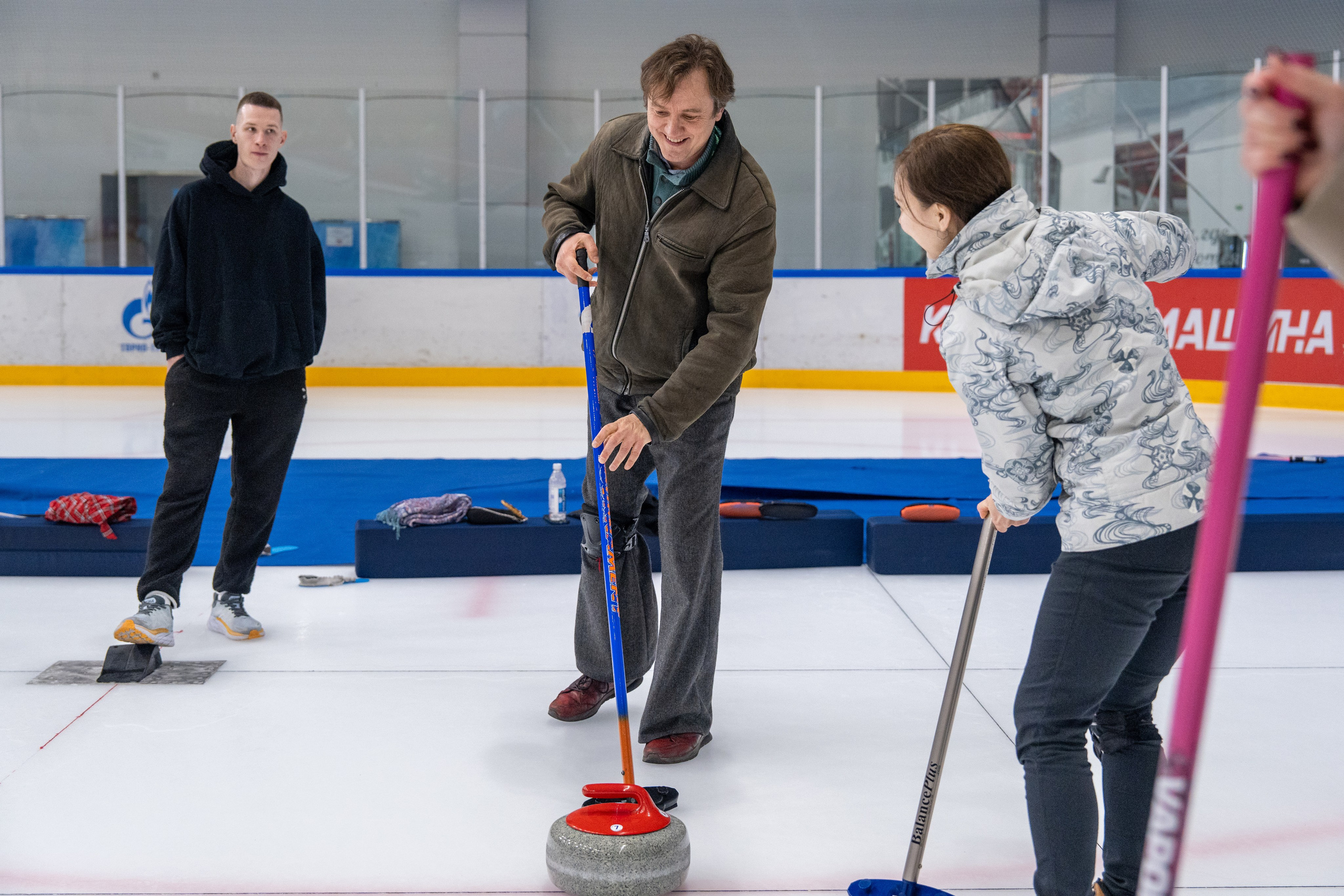 Керлинг для компании Р-Фарм. Репортажный фотограф в Красной Поляне и Сочи Павлюченко Екатерина