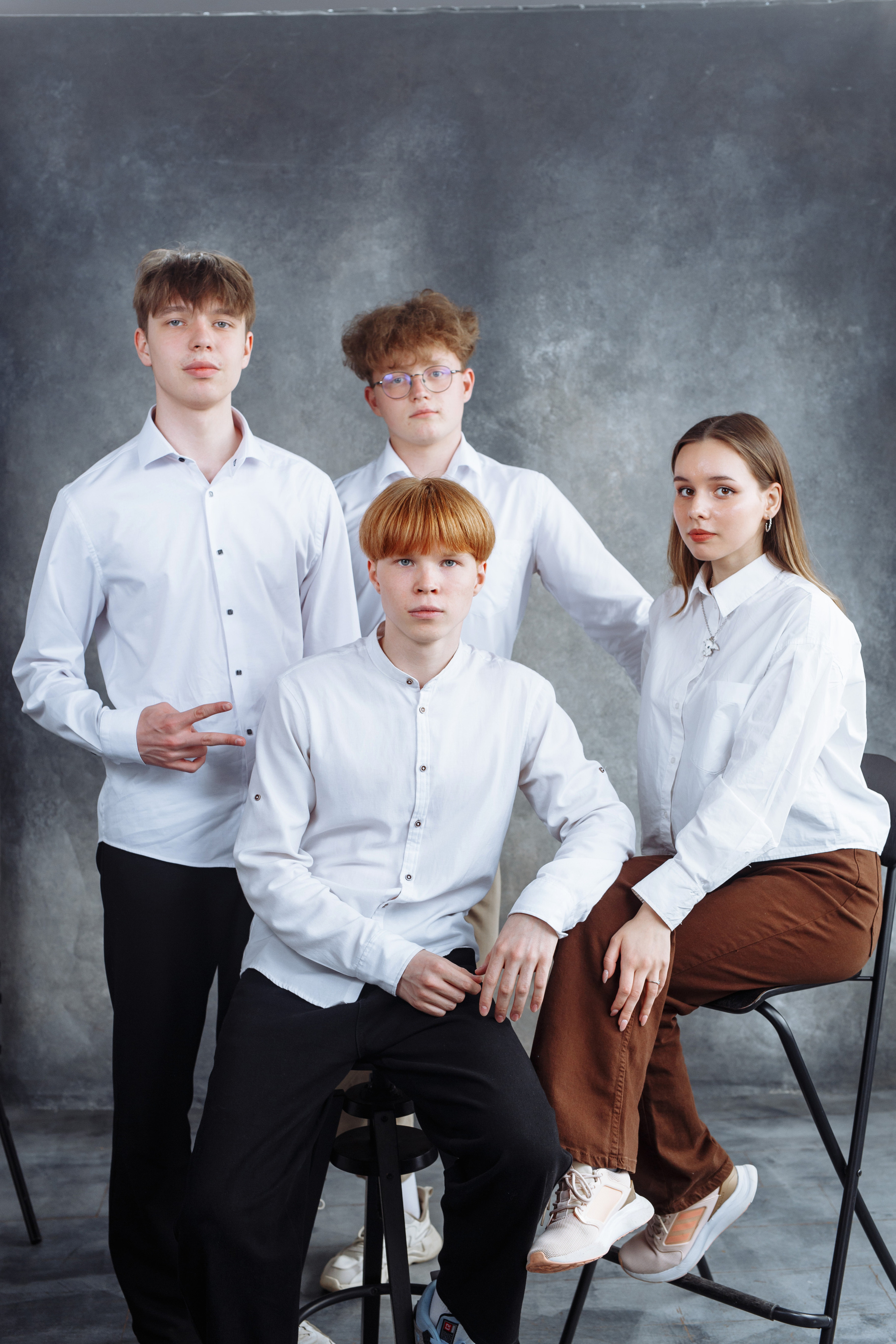 Выпускные альбомы и Школьная фотография. Фотограф в Ижевске Роман Кресс