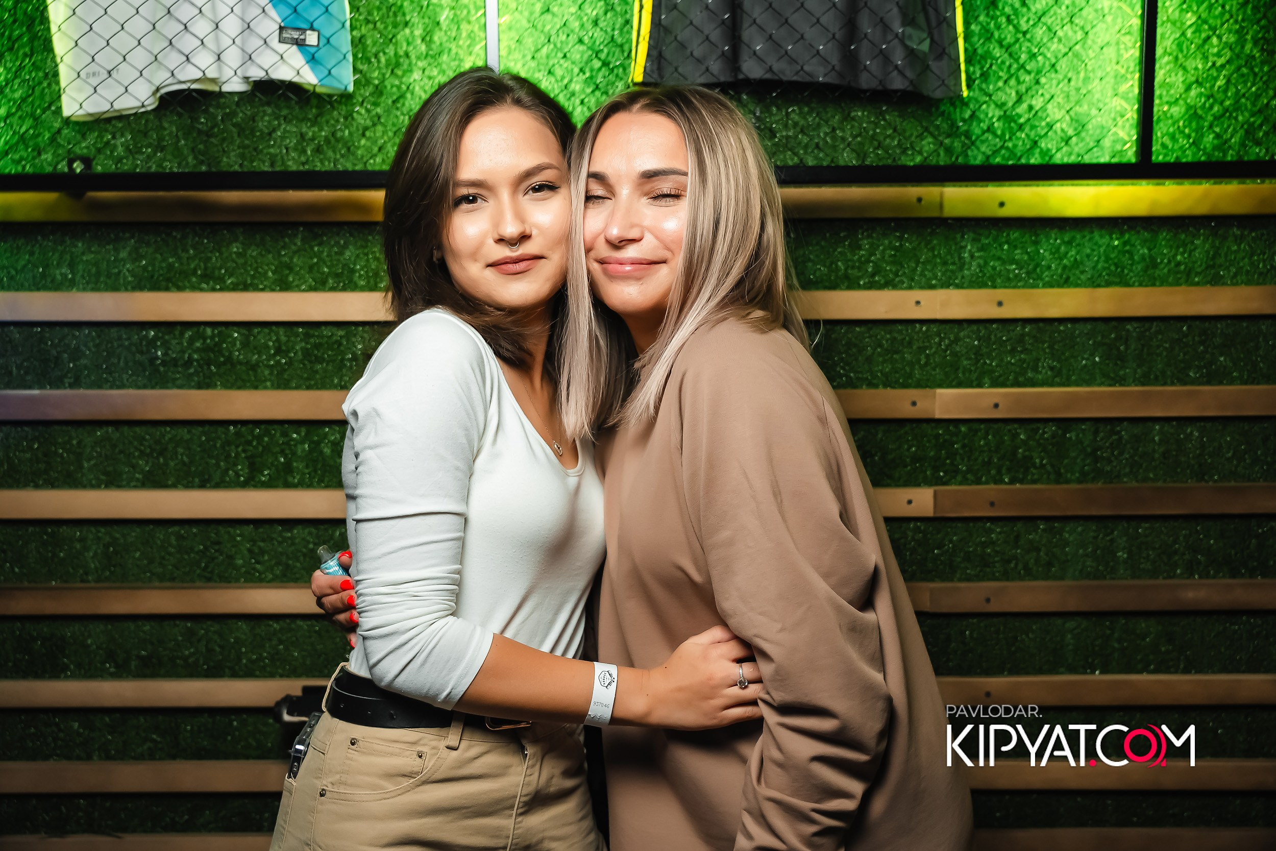 Garage. Кипятком Павлодар