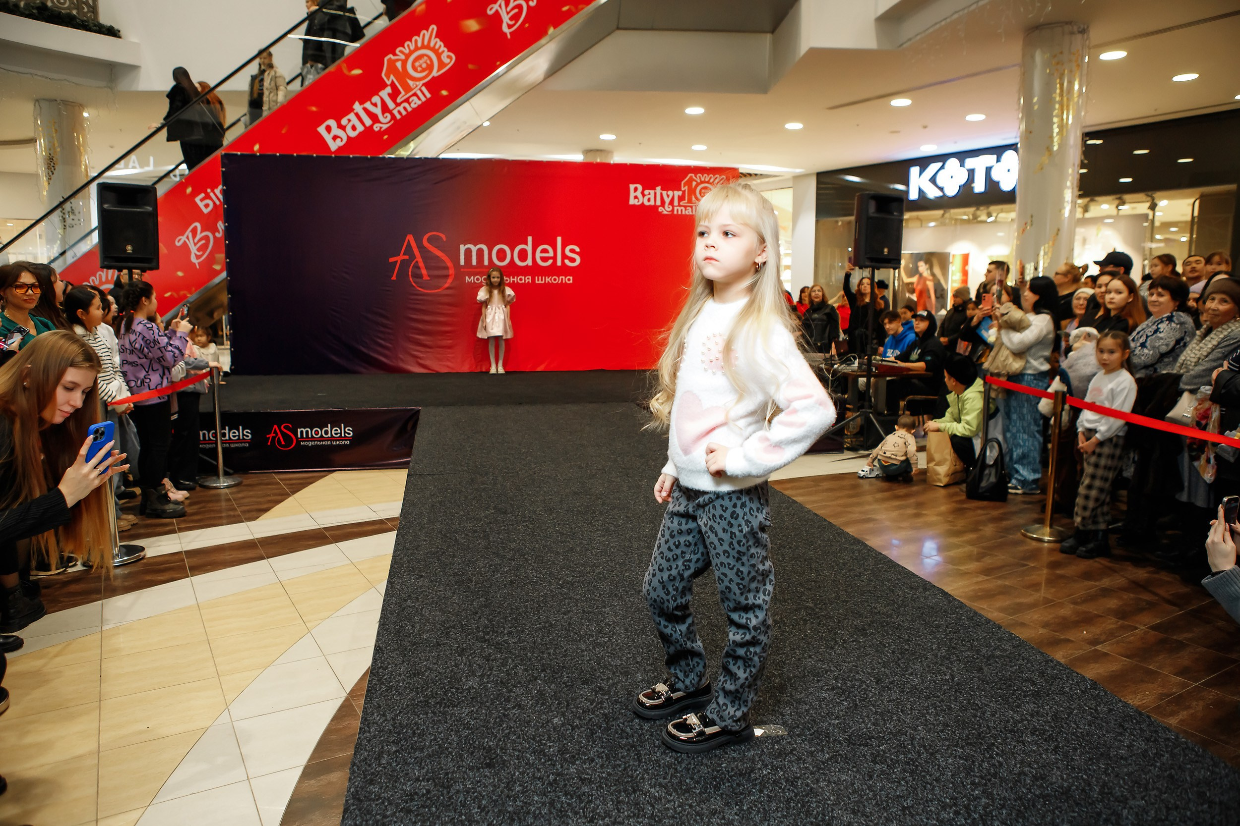 Fashion Show модельной школы AS Models. Кипятком Павлодар