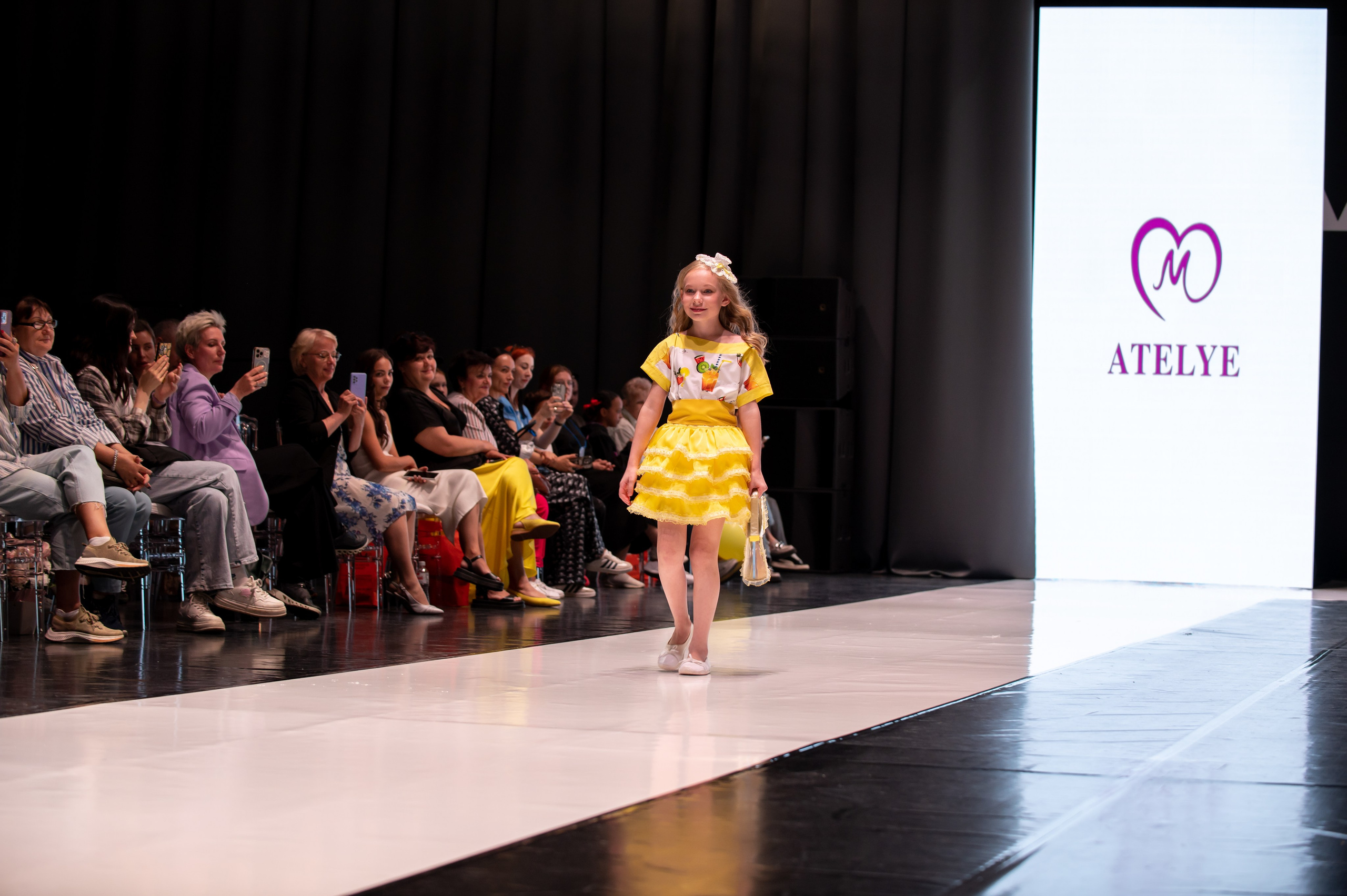 Модные показы. Семейный и детский фотограф в Краснодаре Ольга Осинцева