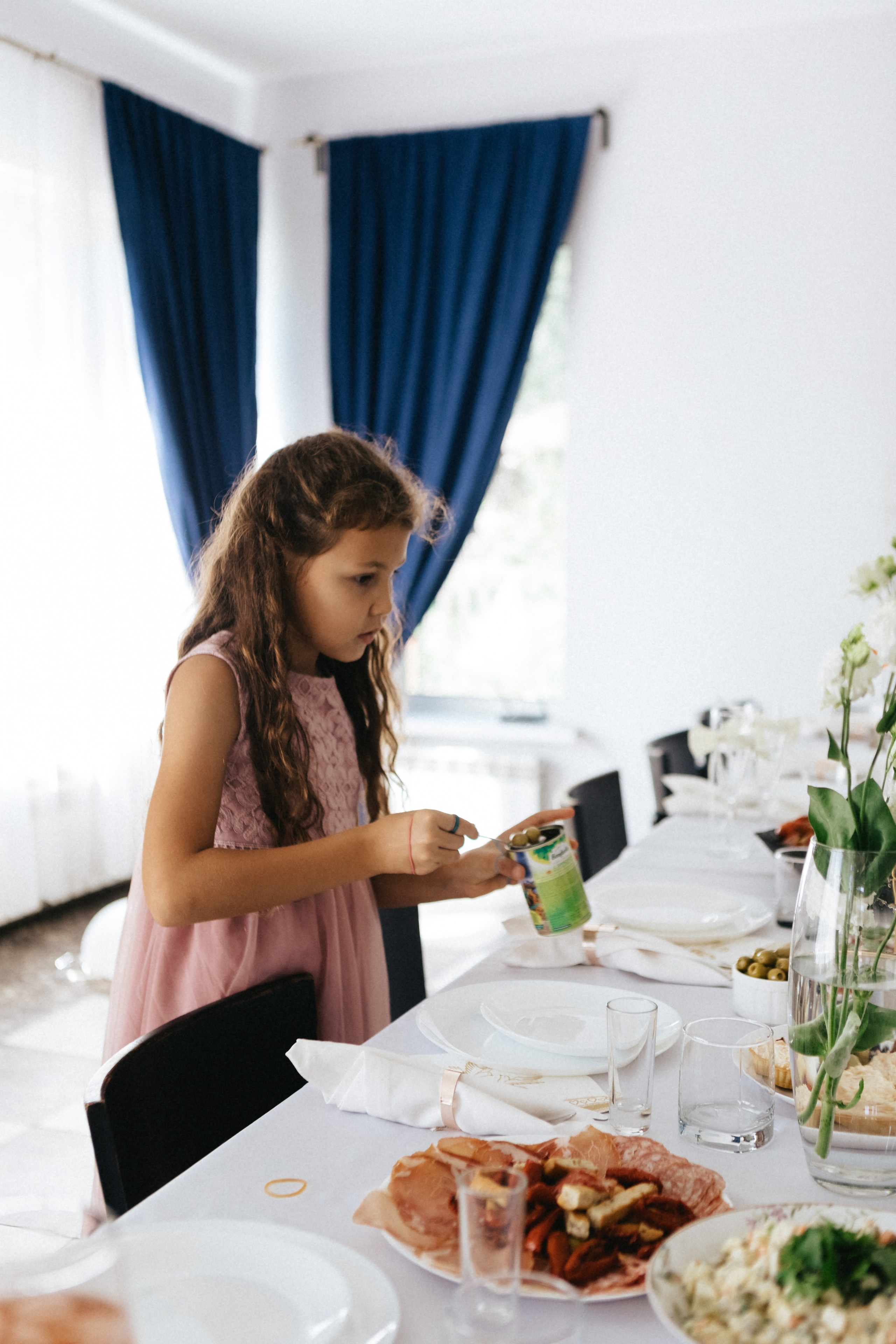 Лиза и Сережа. Роспись и тусовка в коттедже. Свадебный и портретный фотограф в Москве Анастасия Масюк