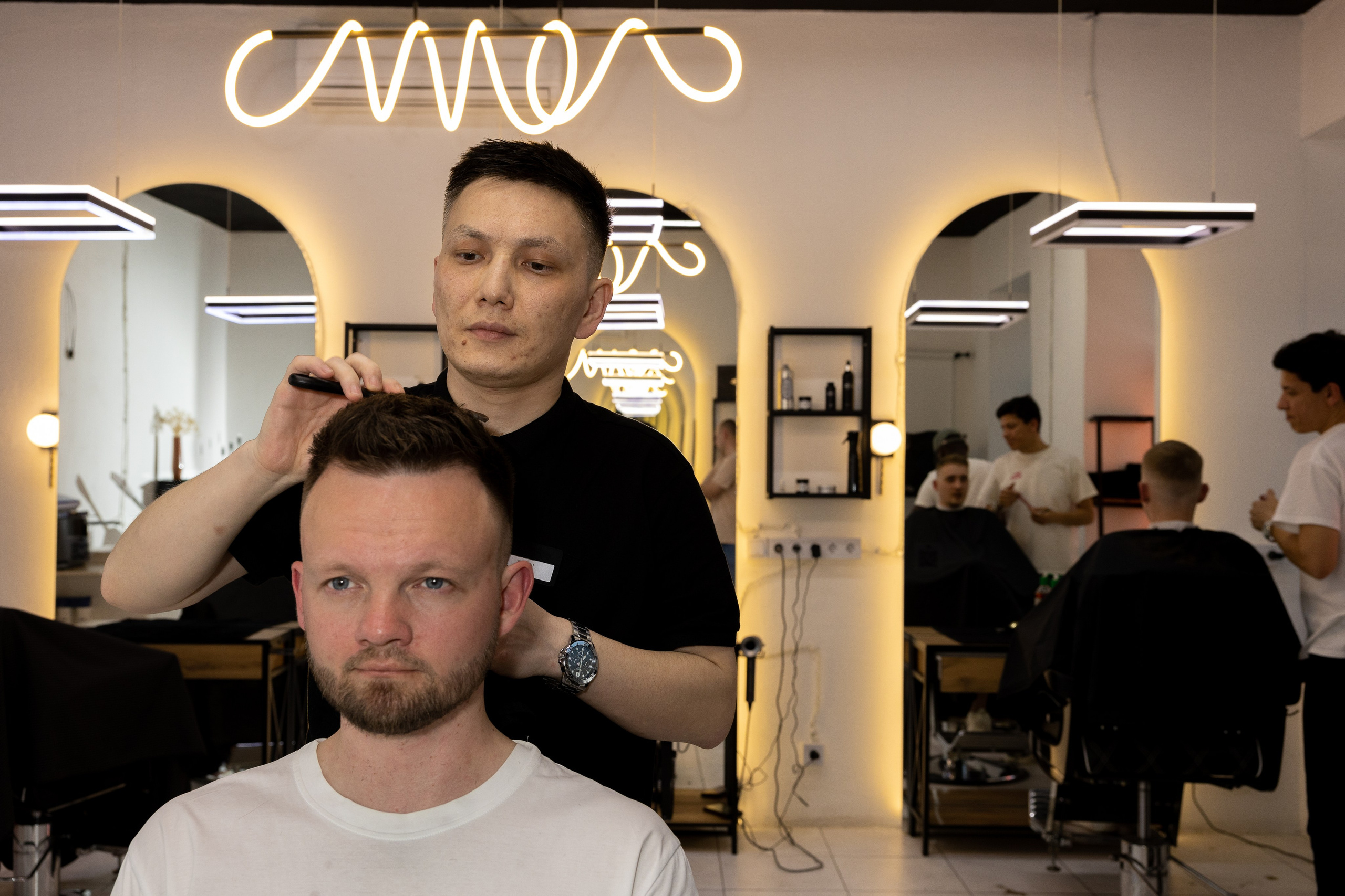 Барбершоп Jet Black 2. Репортажный фотограф Санкт-Петербург | Роман Карбышев