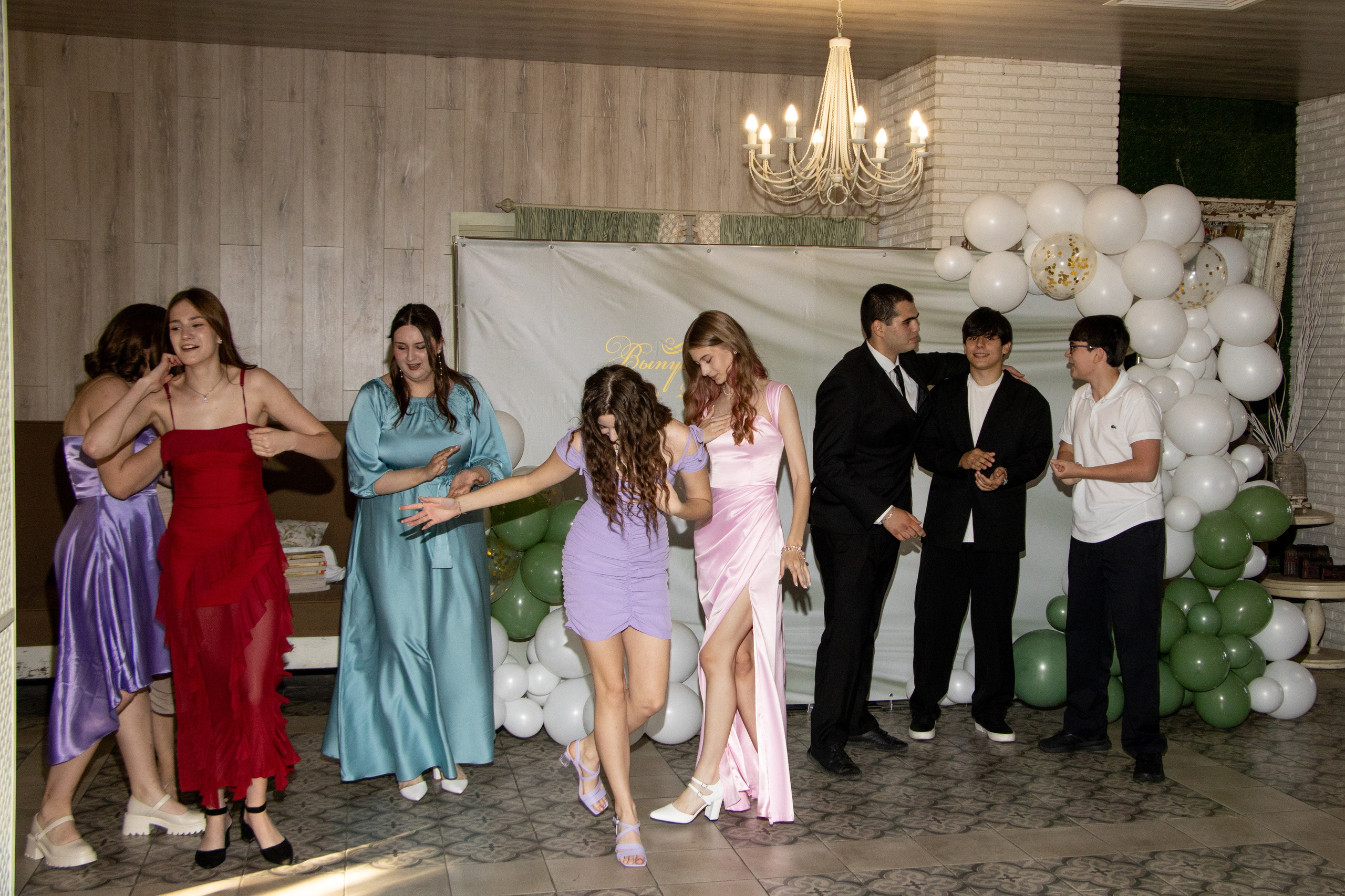 Выпускной 9 класс. Фотограф Лысенко Полина