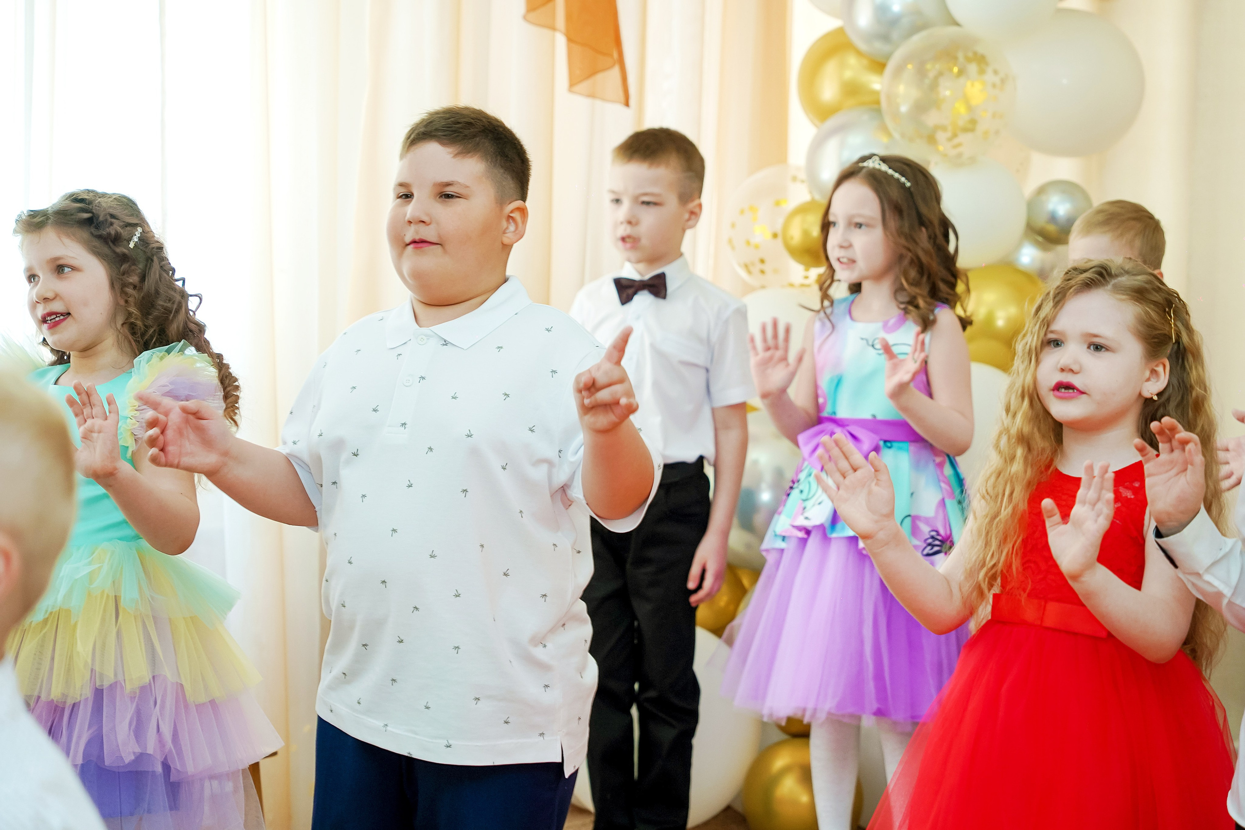 Фотосъемка видеосъёмка фотограф видеооператор новогодних утренников  в. Фотограф, видеооператор Нина Коршунова