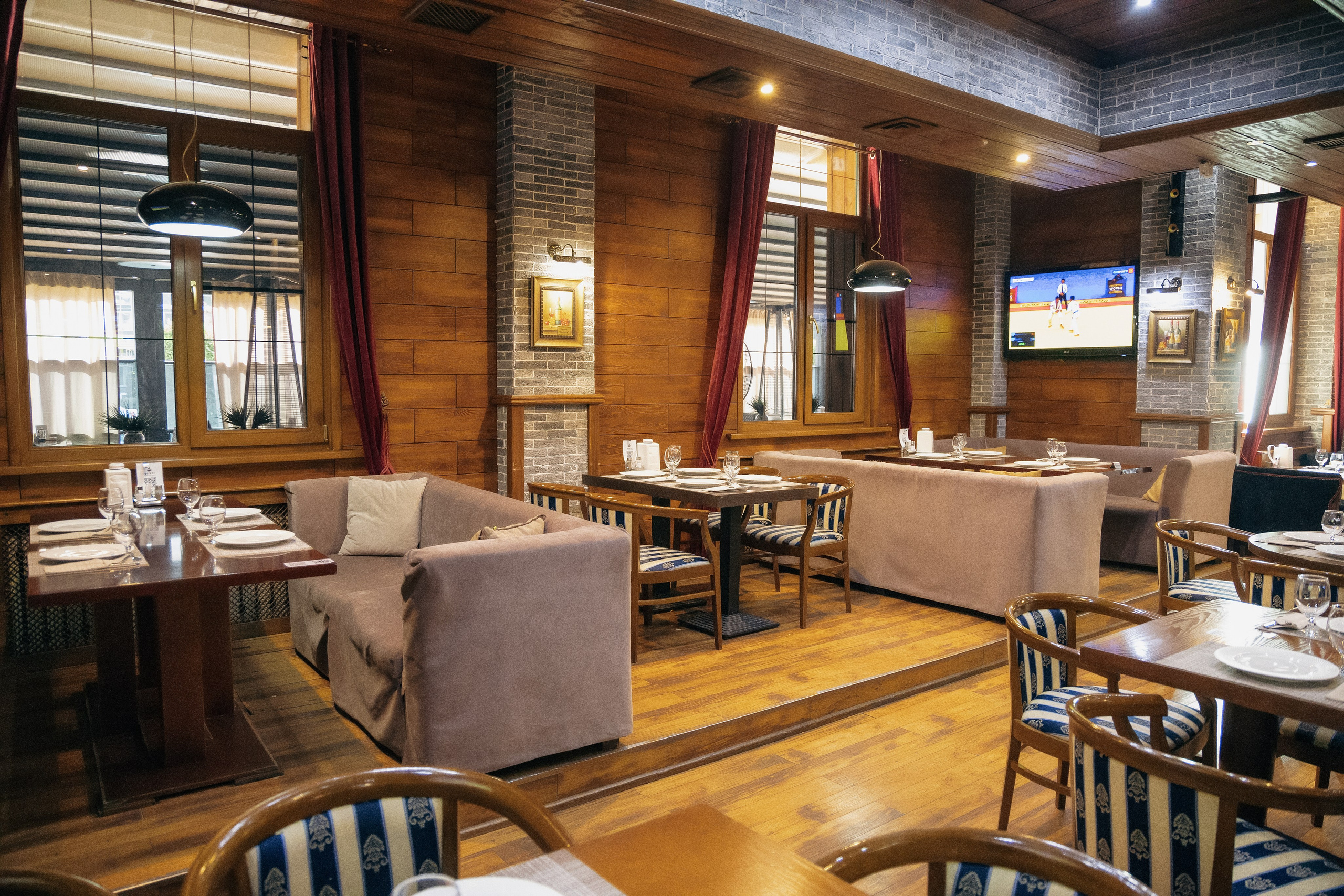 Пример два. Семейный и Свадебный фотограф в Астане Александр Астапов