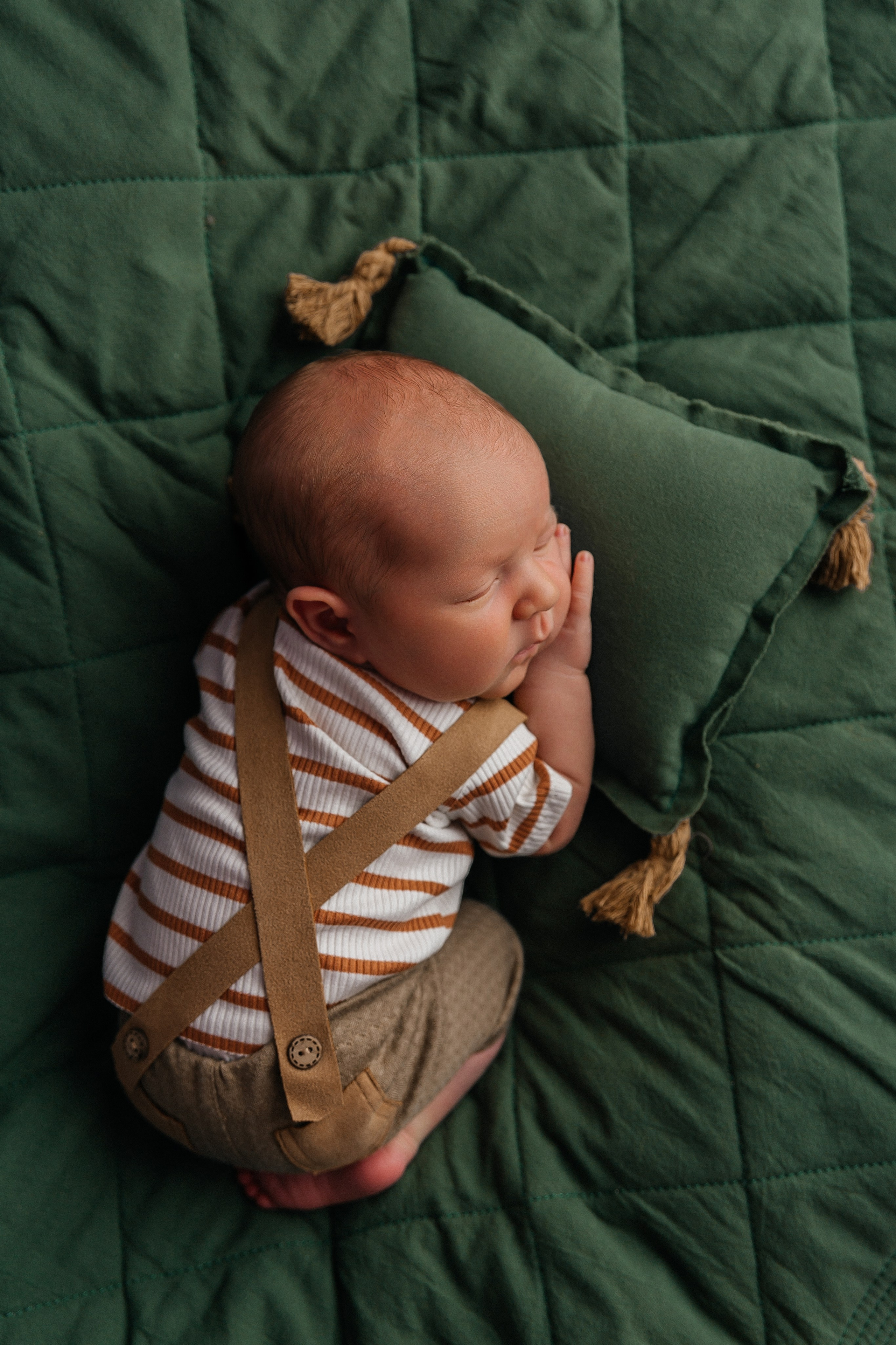 Виктор. Фотограф новорожденных Тверь Диана Муляева