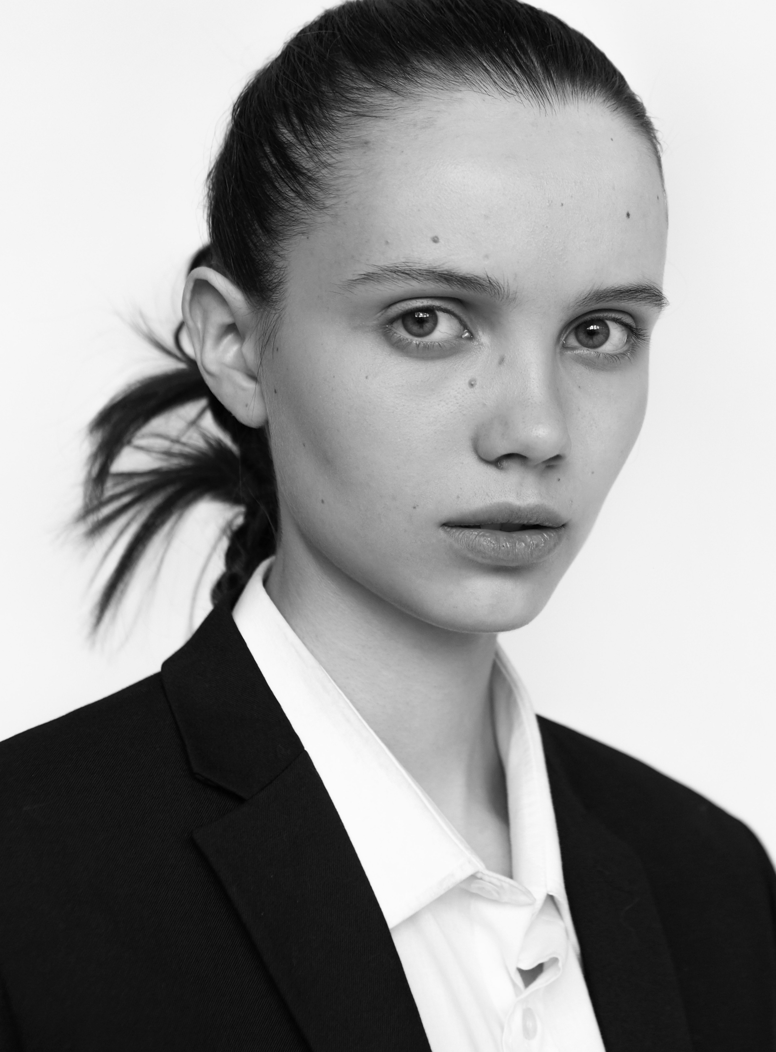 Anastasiia H. Axis model management