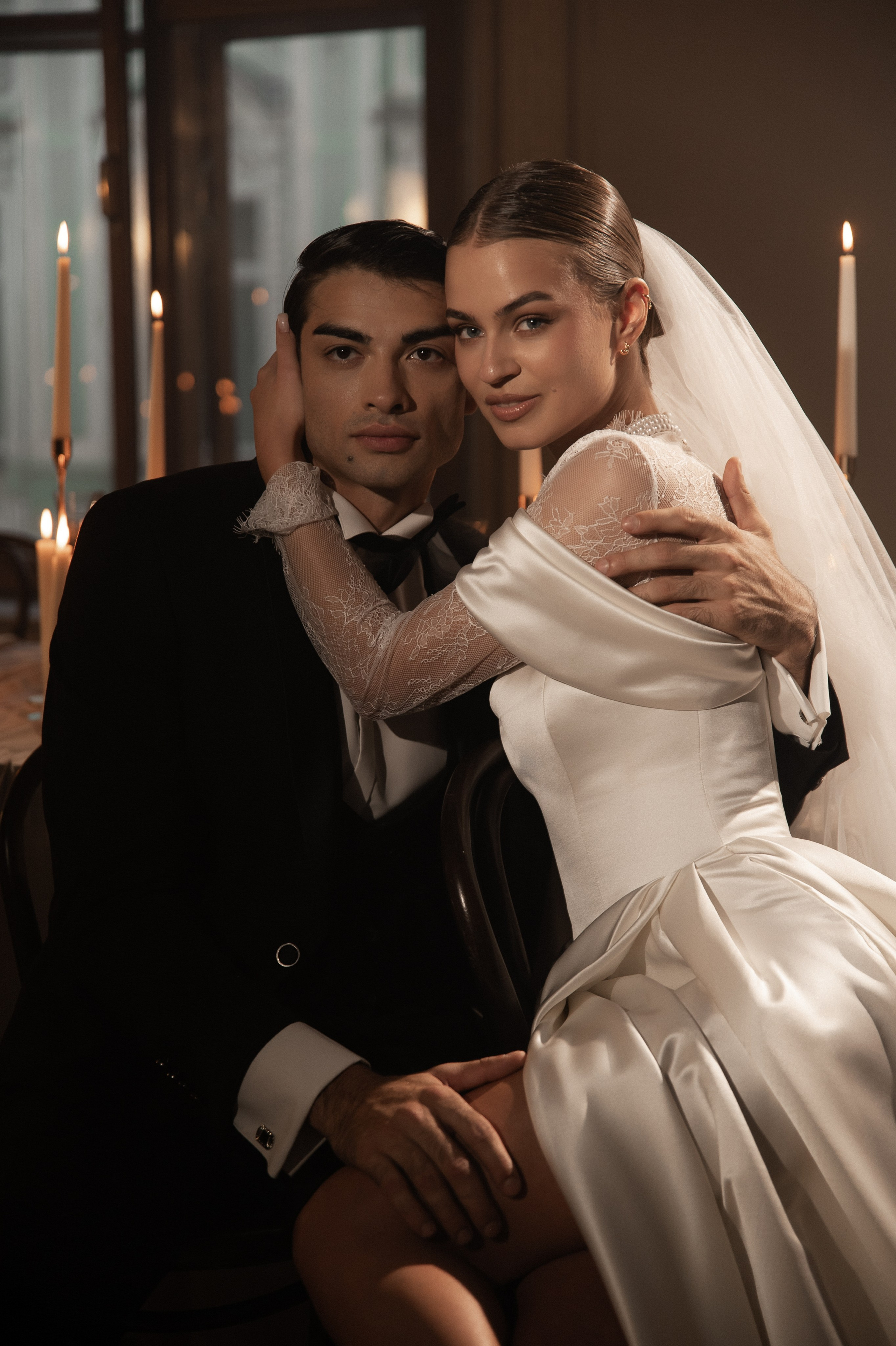 Камерный свадебный ужин при свечах в старинном особняке в фотостудии 21. Kult. Ярослава Ерина — свадебный фотограф в Москве