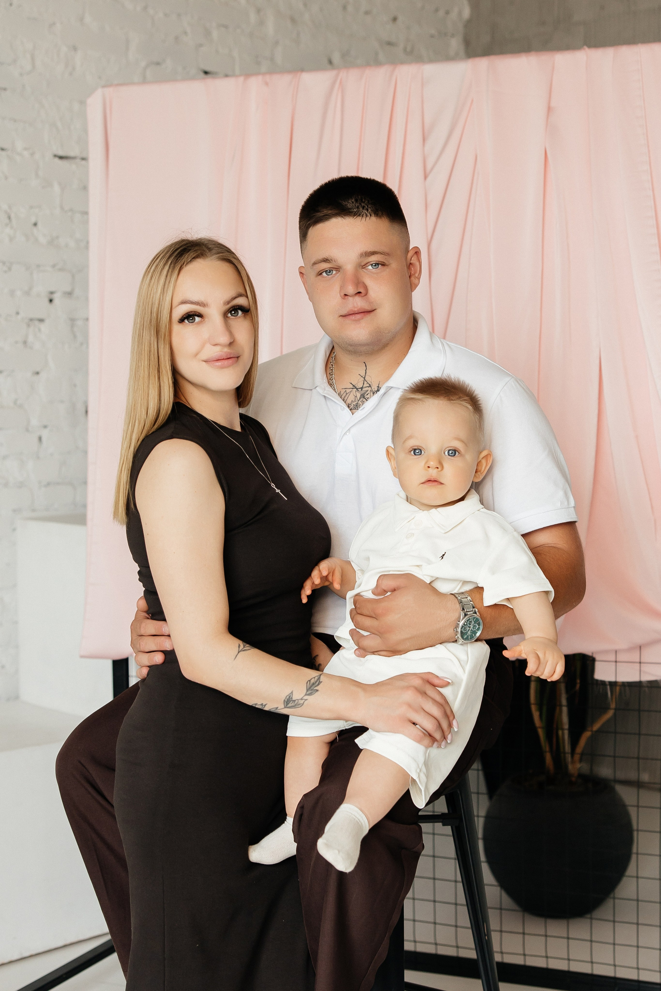Лилия, Виктор и Тимофей. Семейный фотограф в Рязани и Рязанской области