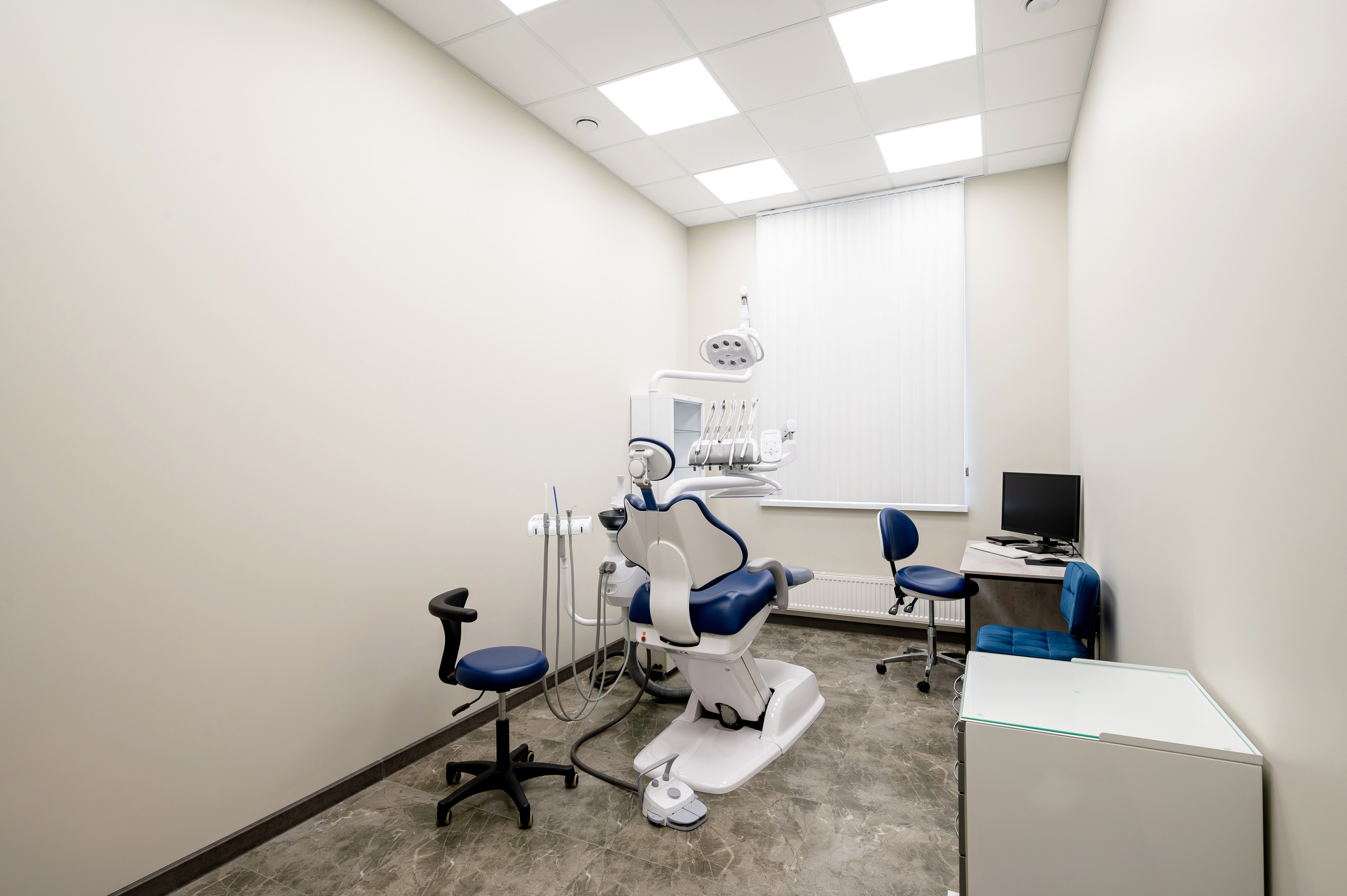 Стоматология Арктика. Интерьерный фотограф. Фото- видеосъемка недвижимости Санкт-Петербург