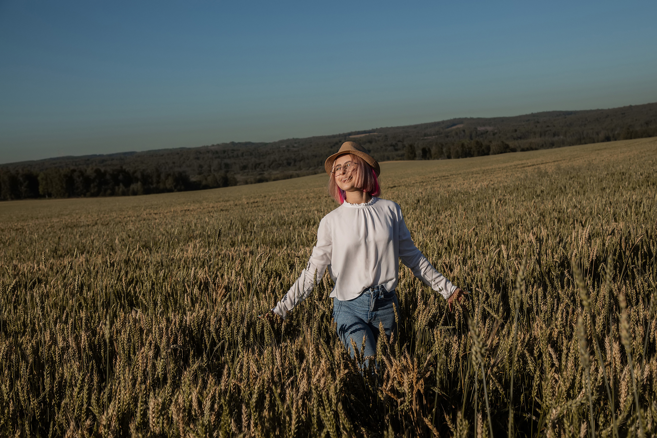 В ПОЛЕ ПШЕНИЦЫ. Фотограф в Киселёвске Татьяна Трухалева