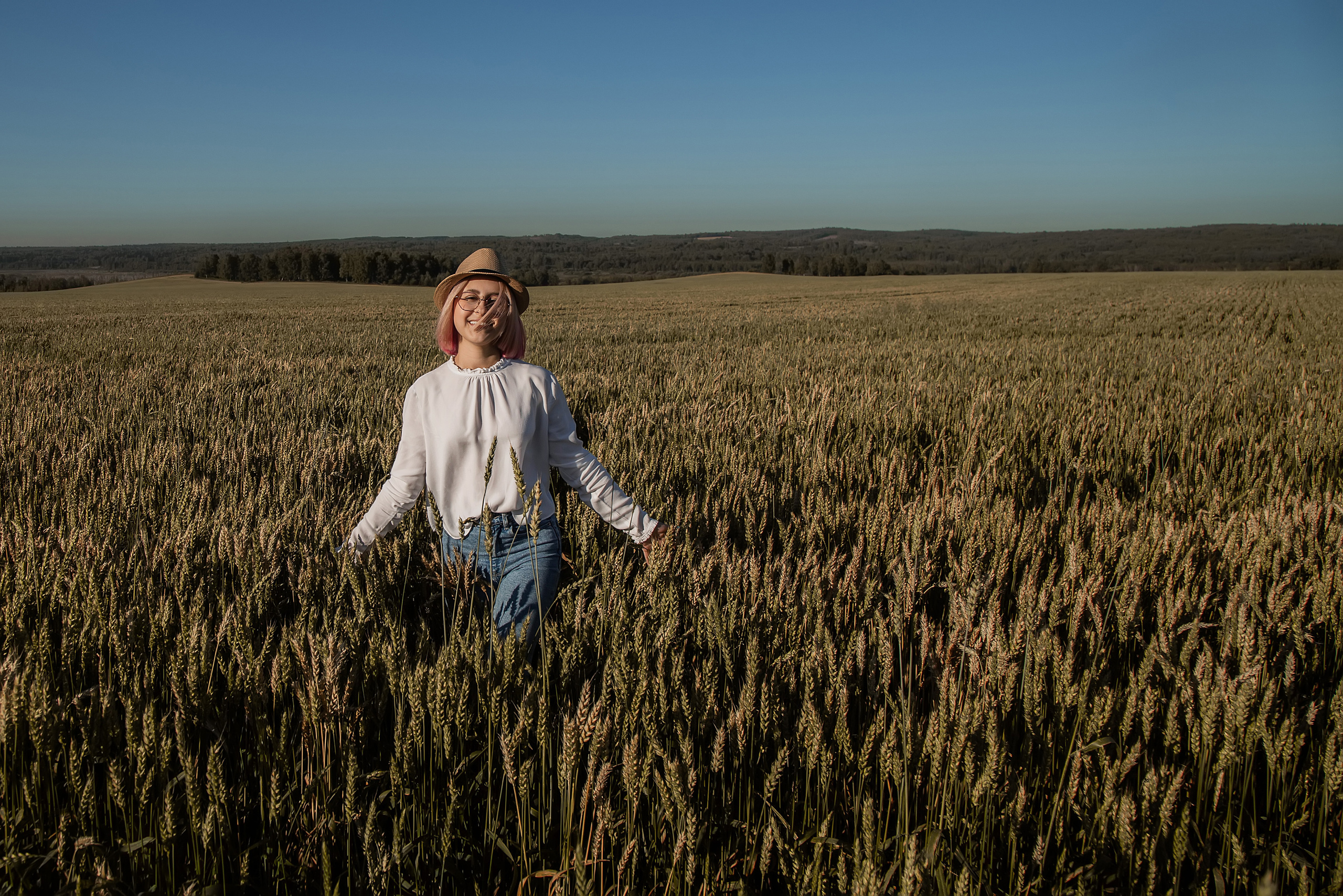 В ПОЛЕ ПШЕНИЦЫ. Фотограф в Киселёвске Татьяна Трухалева